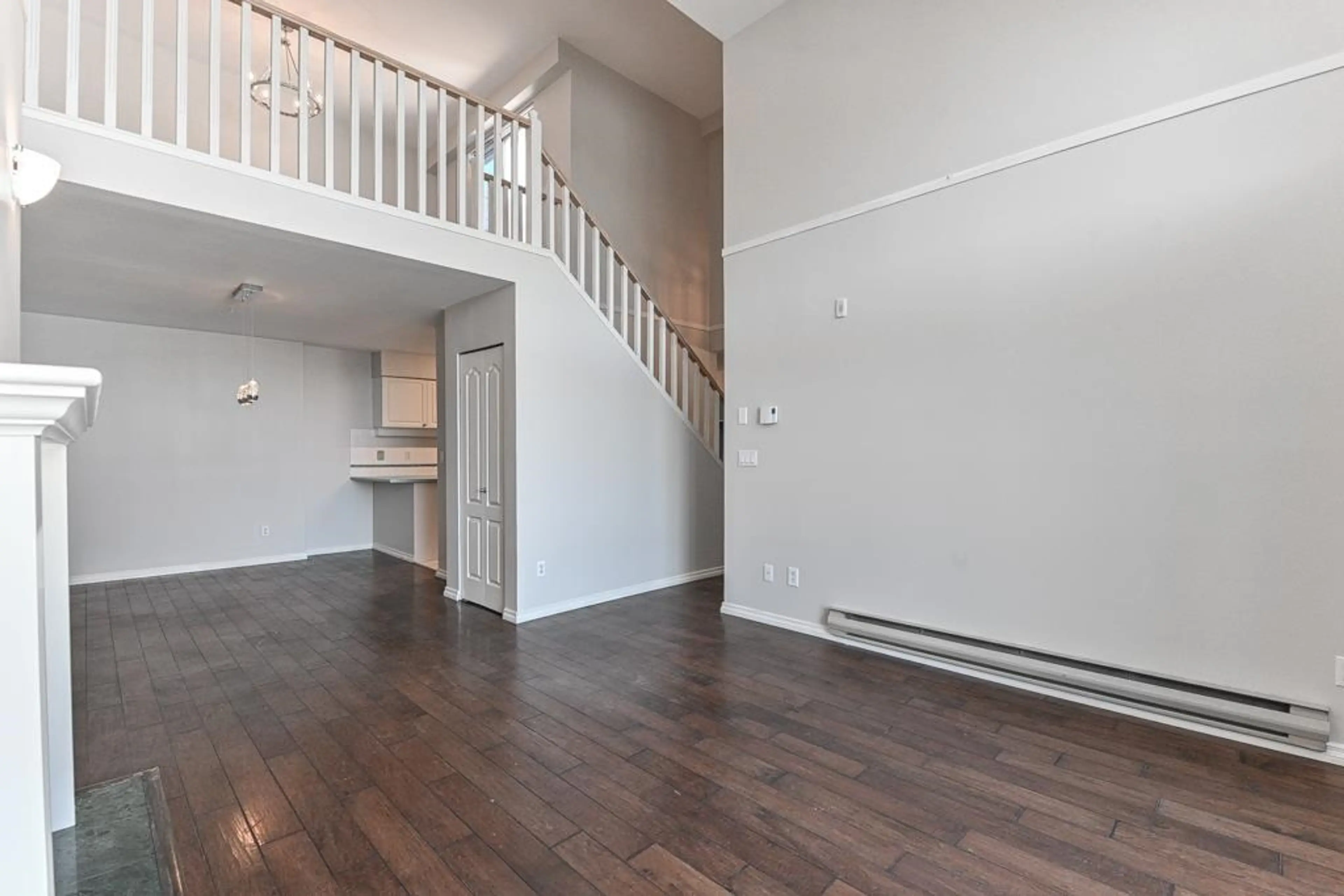 Property at #320 13911 70 AVENUE, Surrey, BC