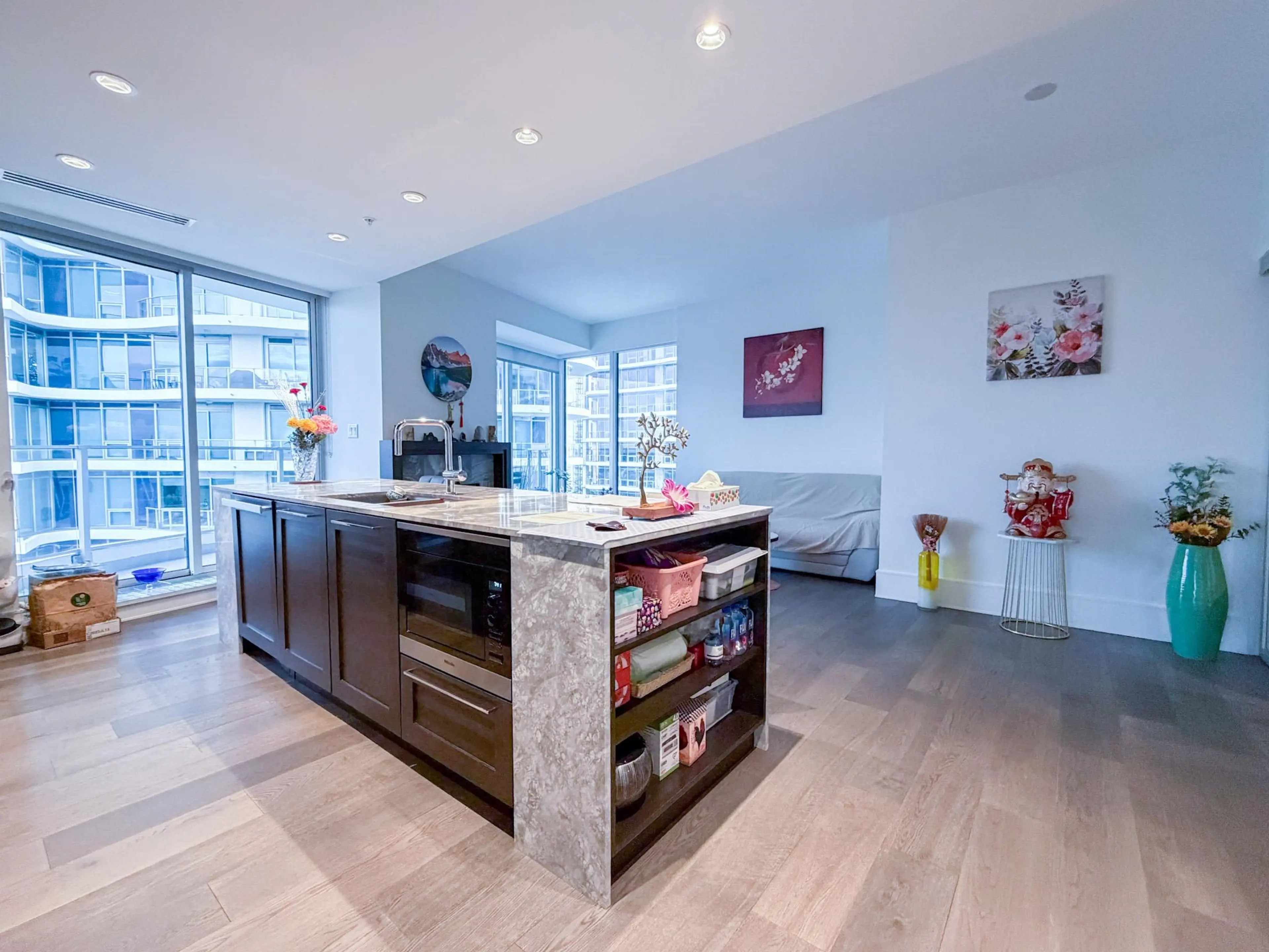 Property at #1503 1500 MARTIN STREET, White Rock, BC