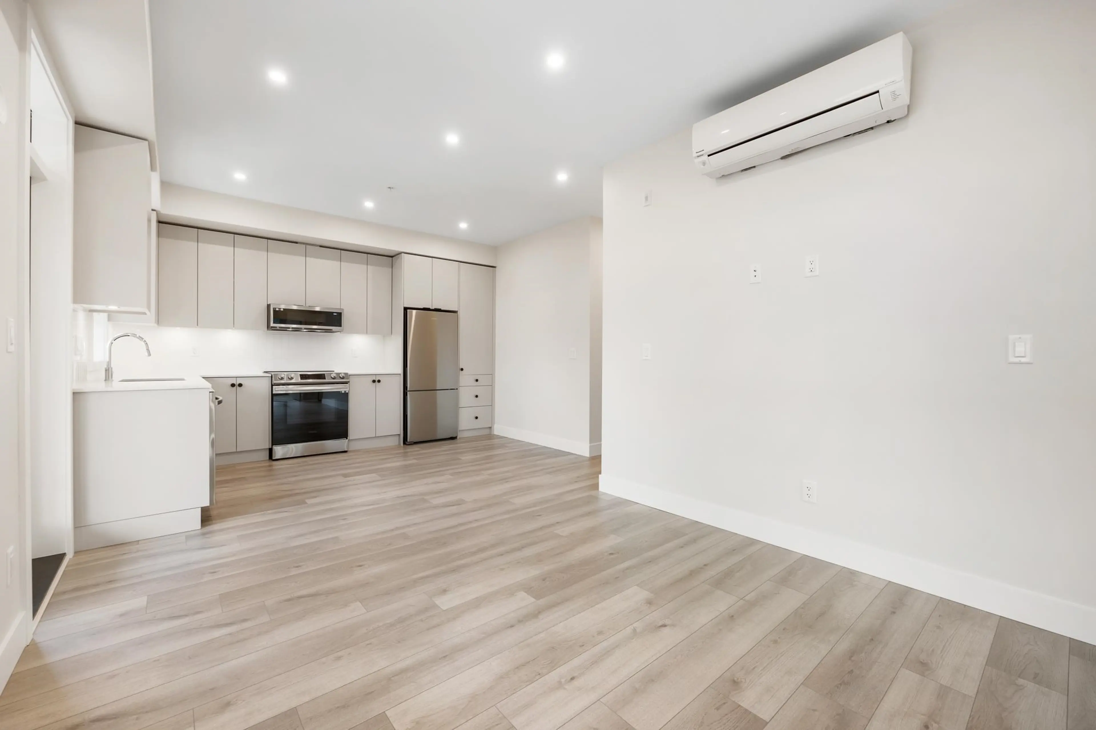 Property at #510 45505 CAMPUS DRIVE, Chilliwack, BC