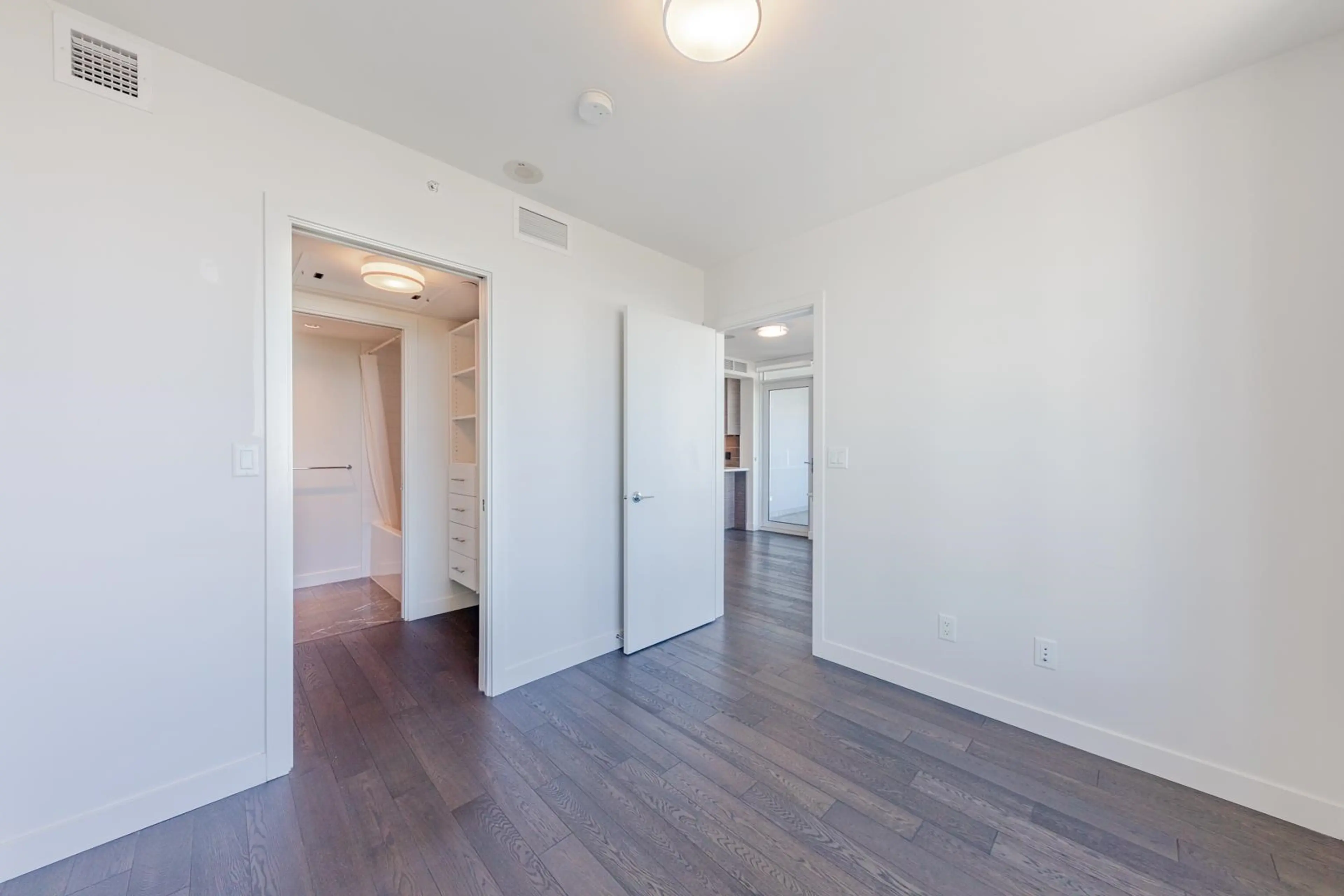 Property at #902 7468 LANSDOWNE ROAD, Richmond, BC