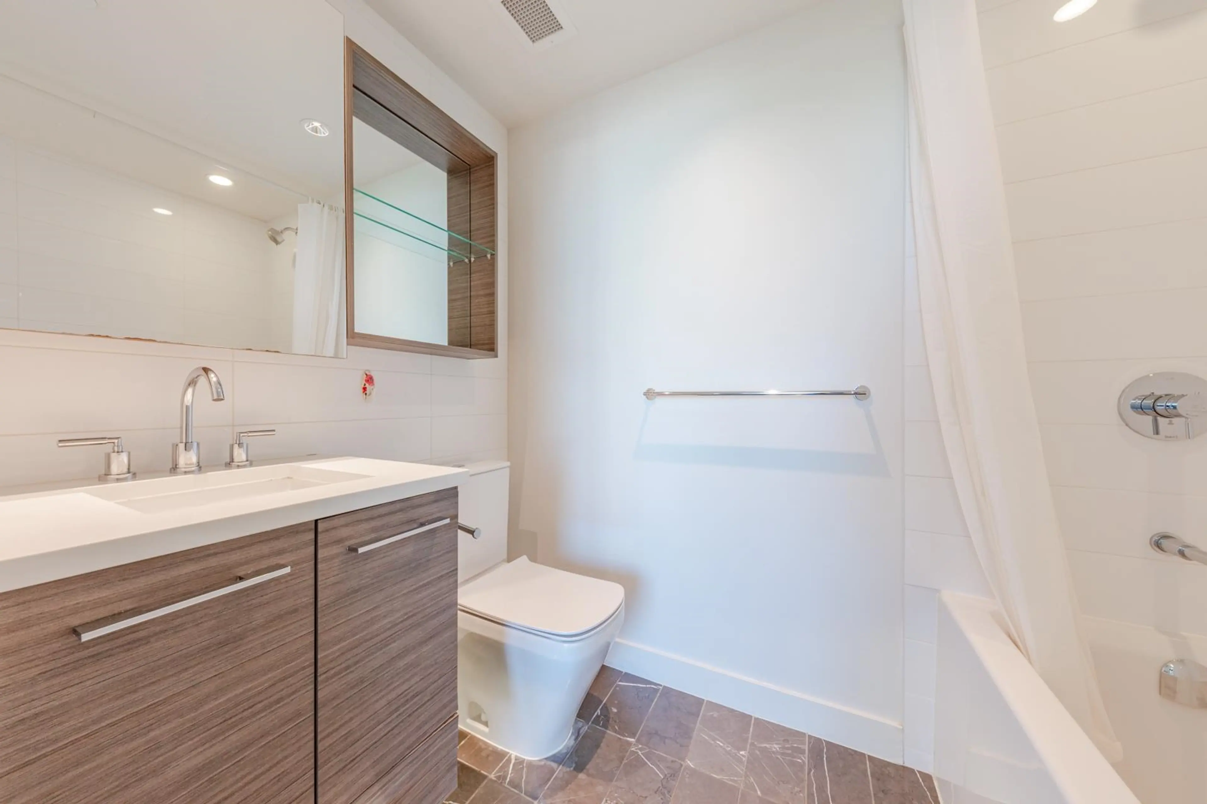 Property at #902 7468 LANSDOWNE ROAD, Richmond, BC