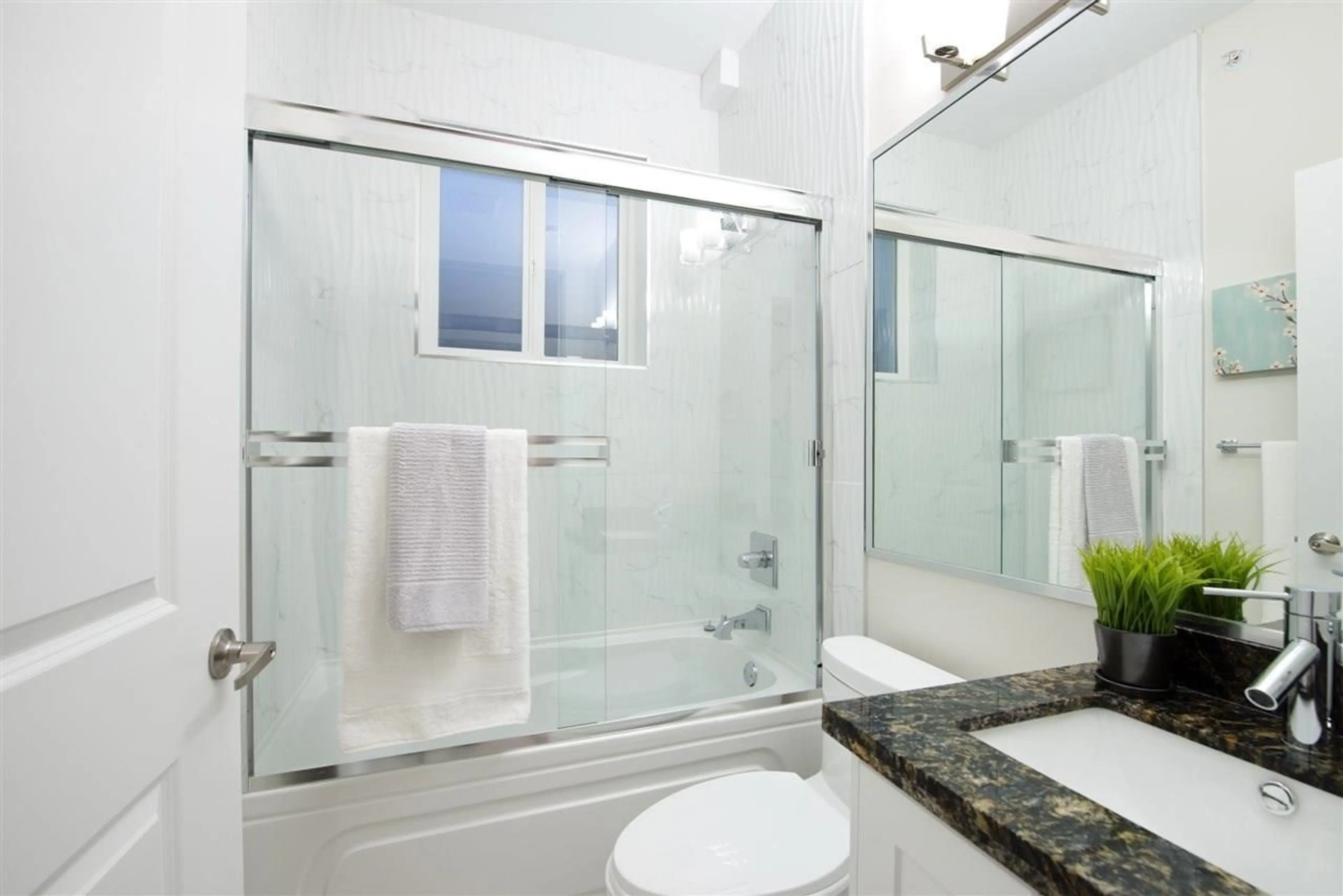 Property at 215 E 64TH AVENUE, Vancouver, BC