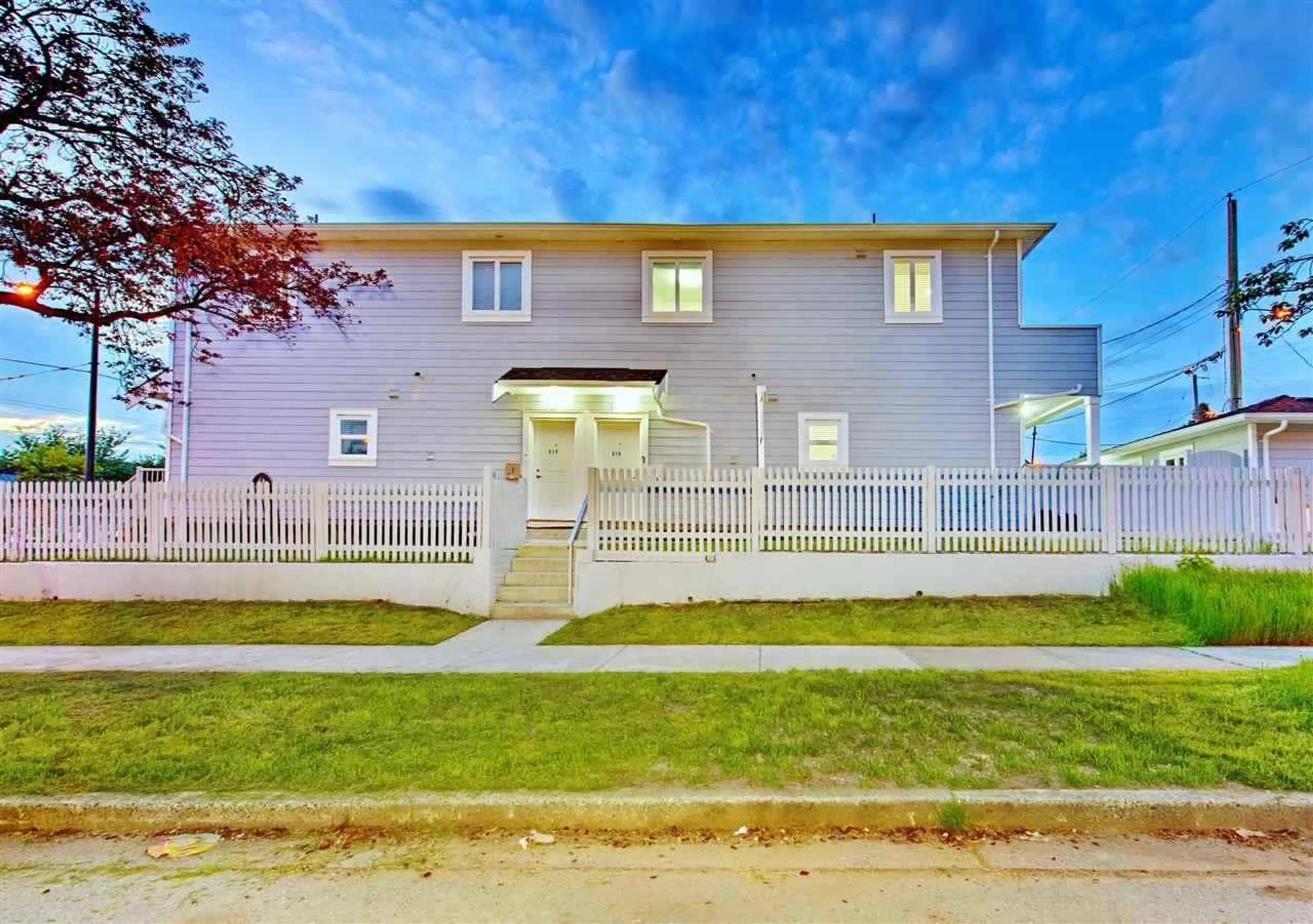 Property at 215 E 64TH AVENUE, Vancouver, BC