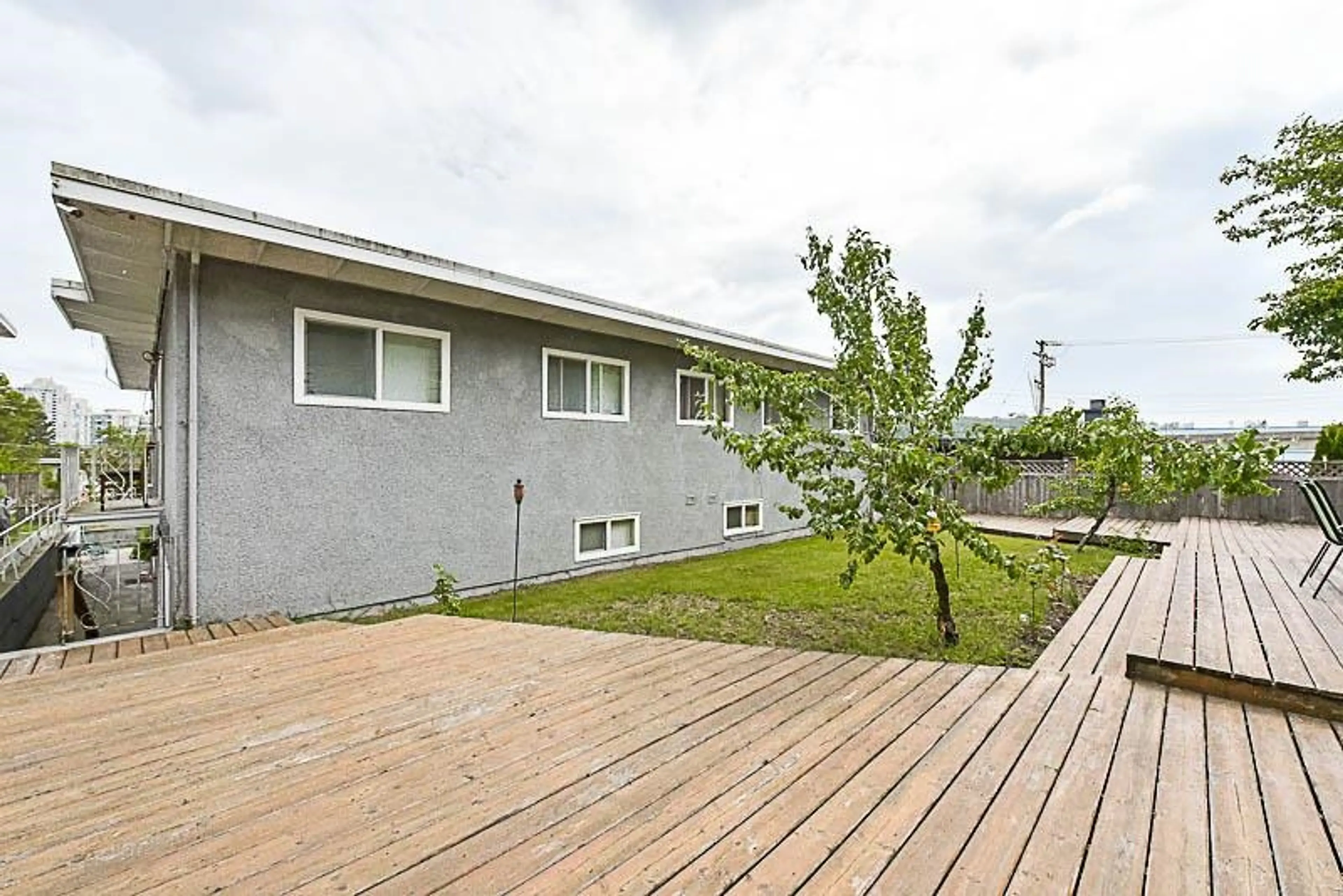 Property at #1335 1337 KAMLOOPS STREET, New Westminster, BC