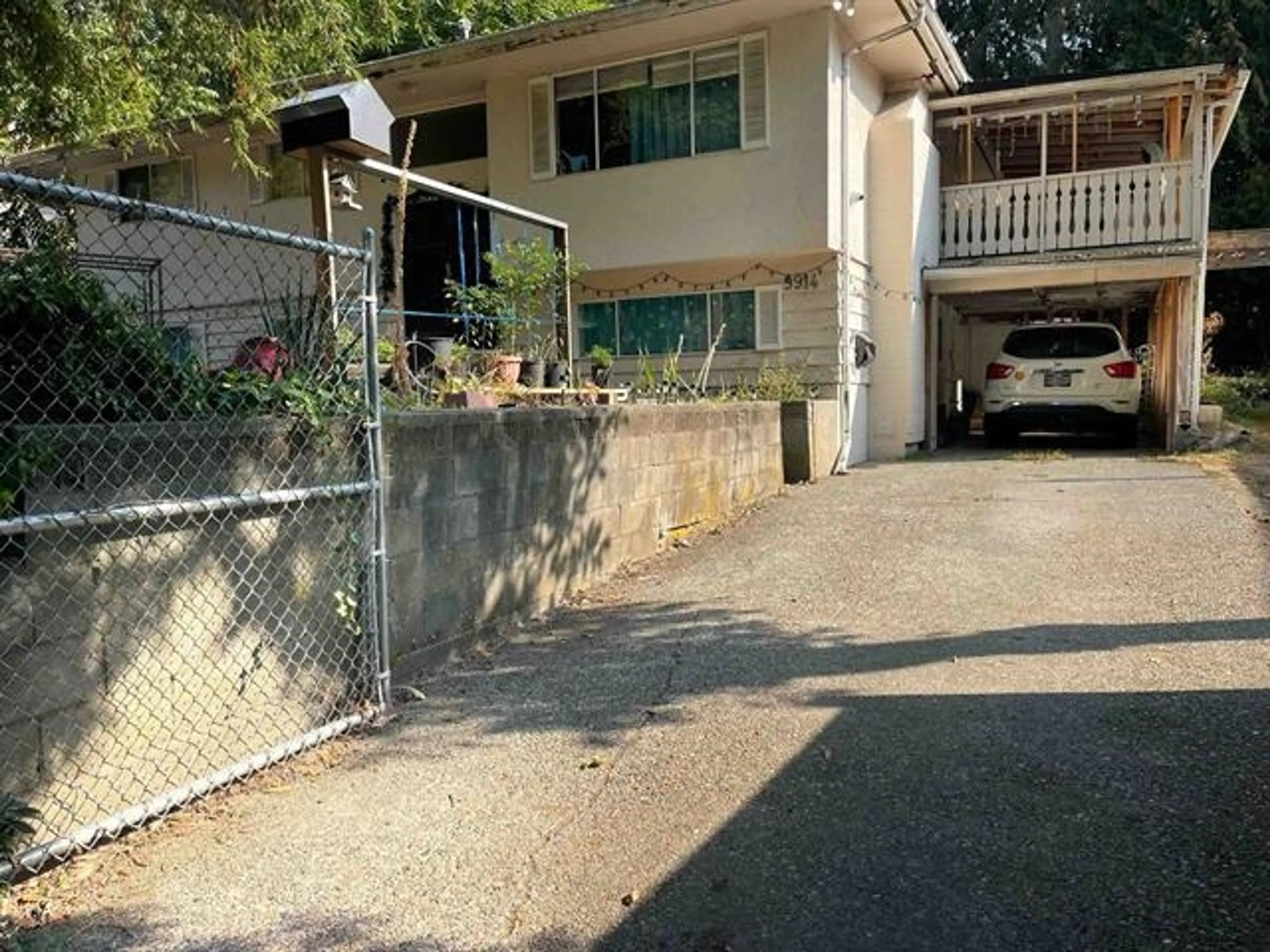 Property at 9914 138A STREET, Surrey, BC