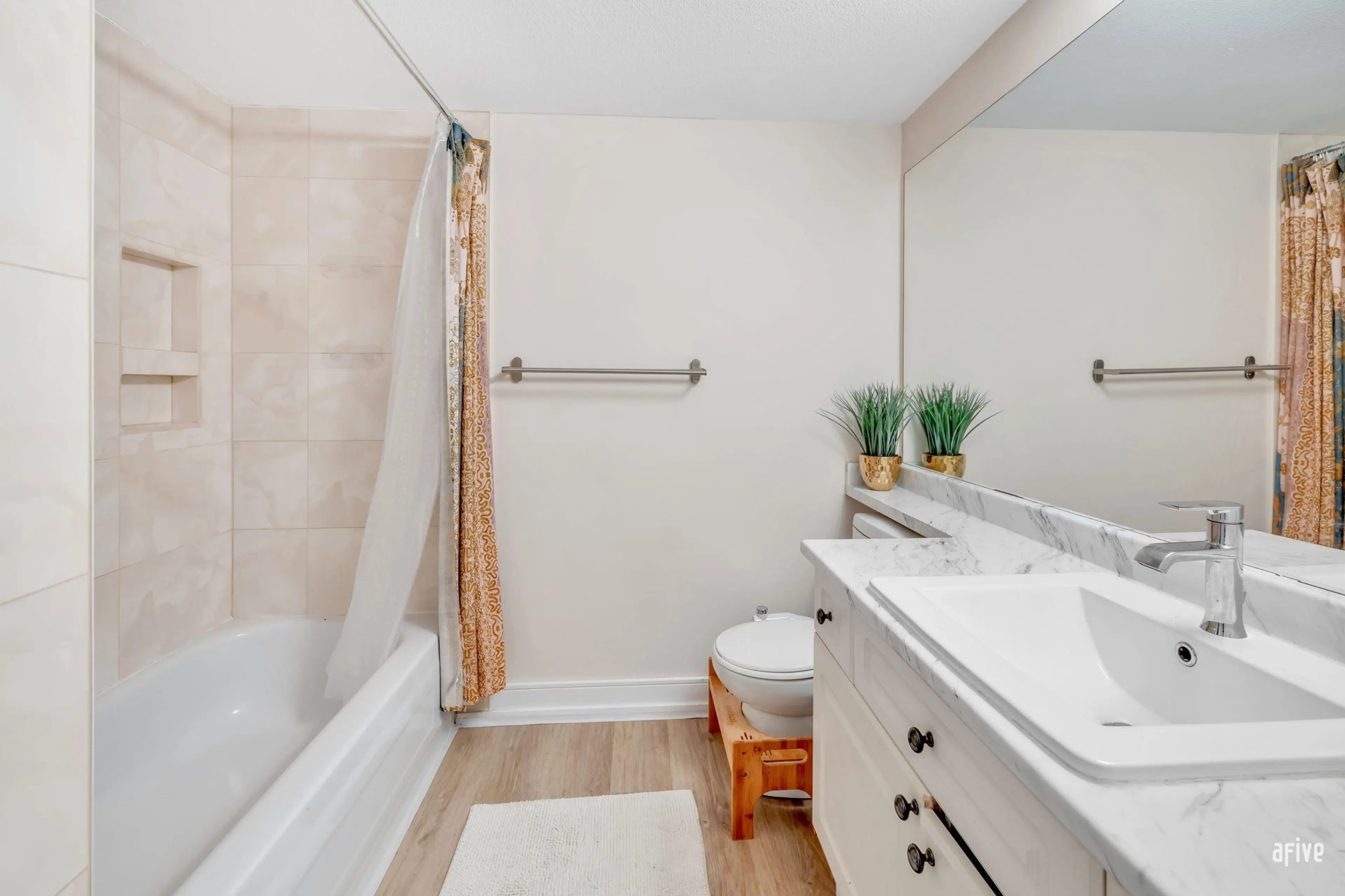 Property at #232 13900 HYLAND ROAD, Surrey, BC