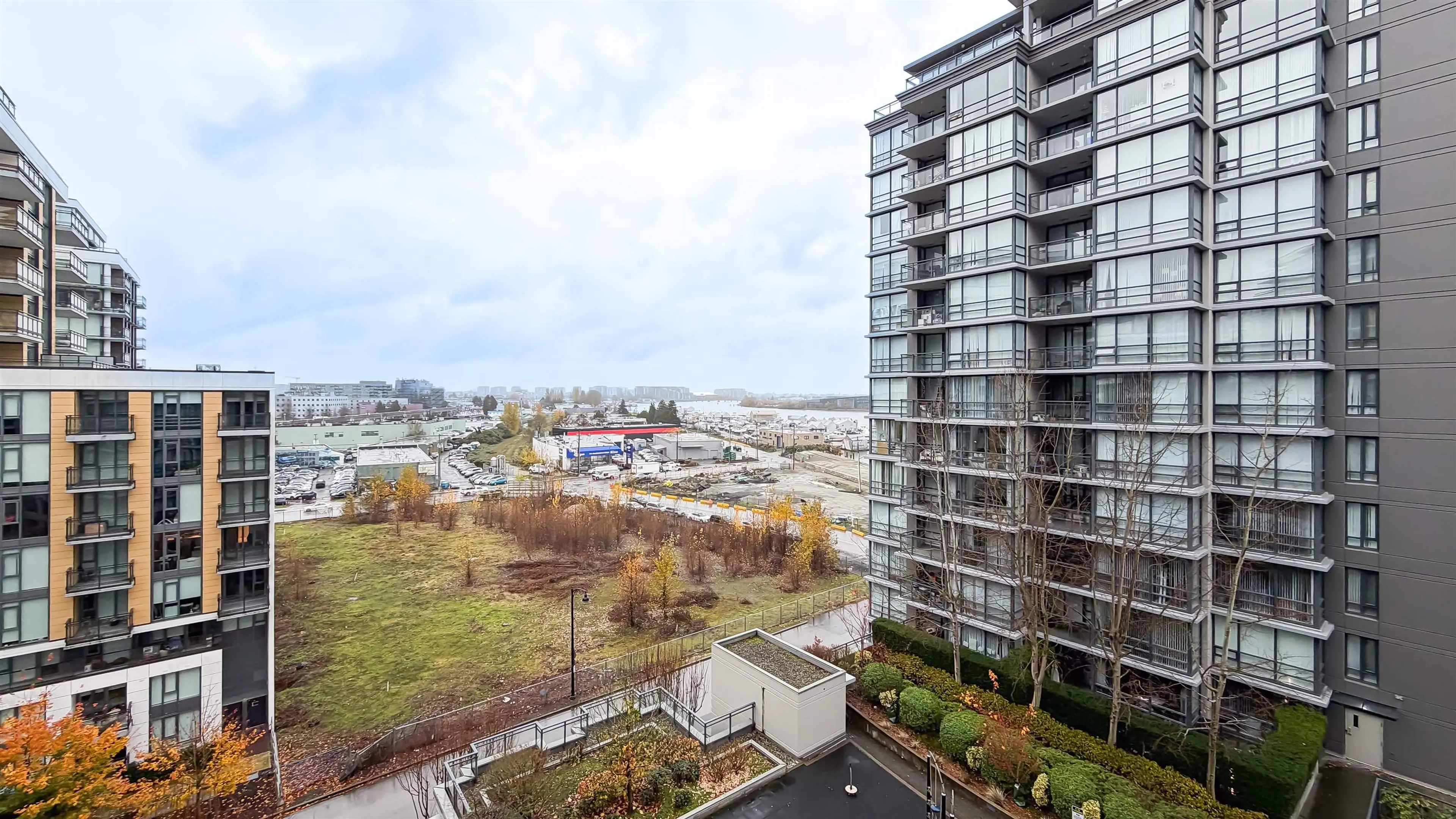 Property at #1007 3111 CORVETTE WAY, Richmond, BC