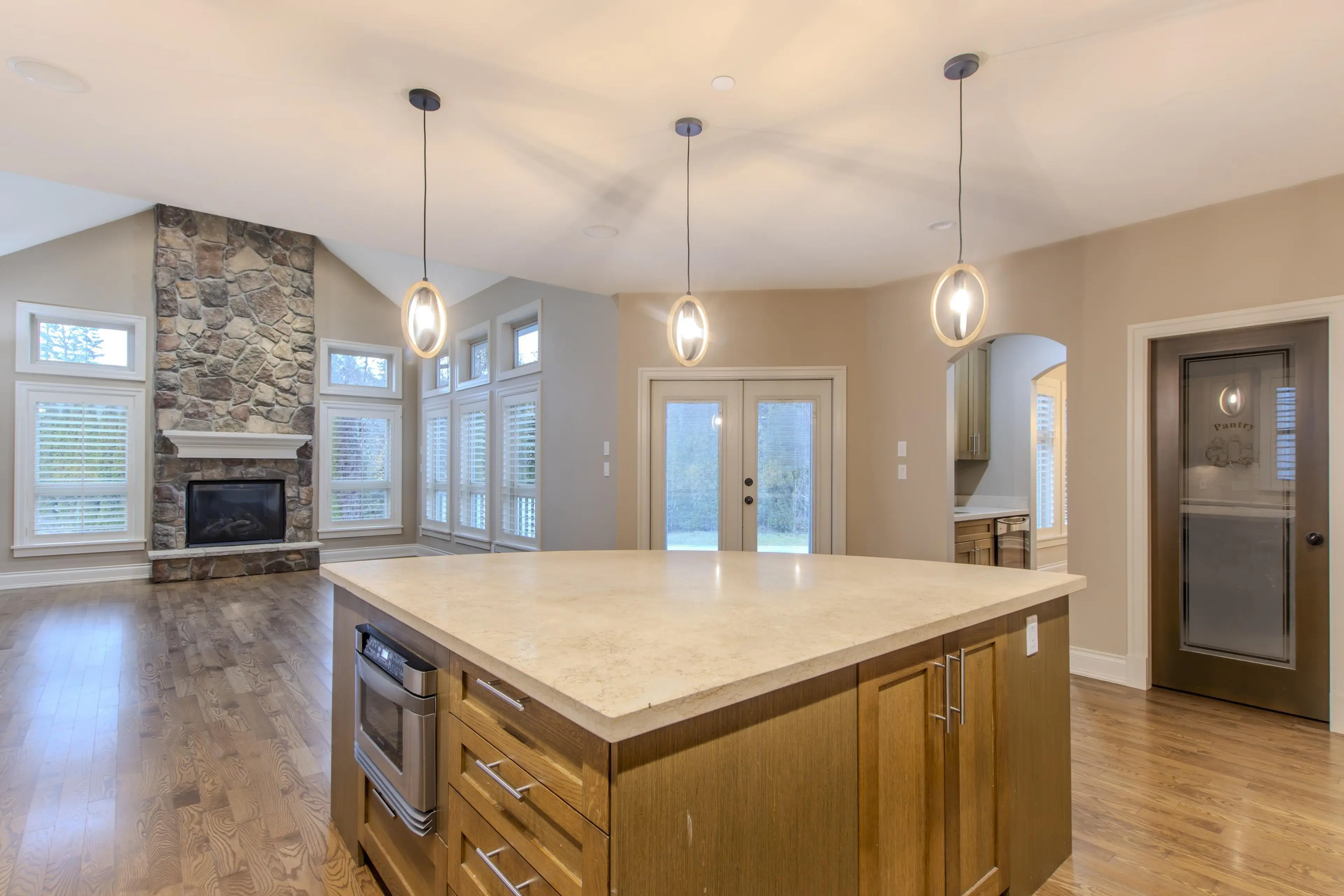 Property at 40899 THE CRESCENT, Squamish, BC