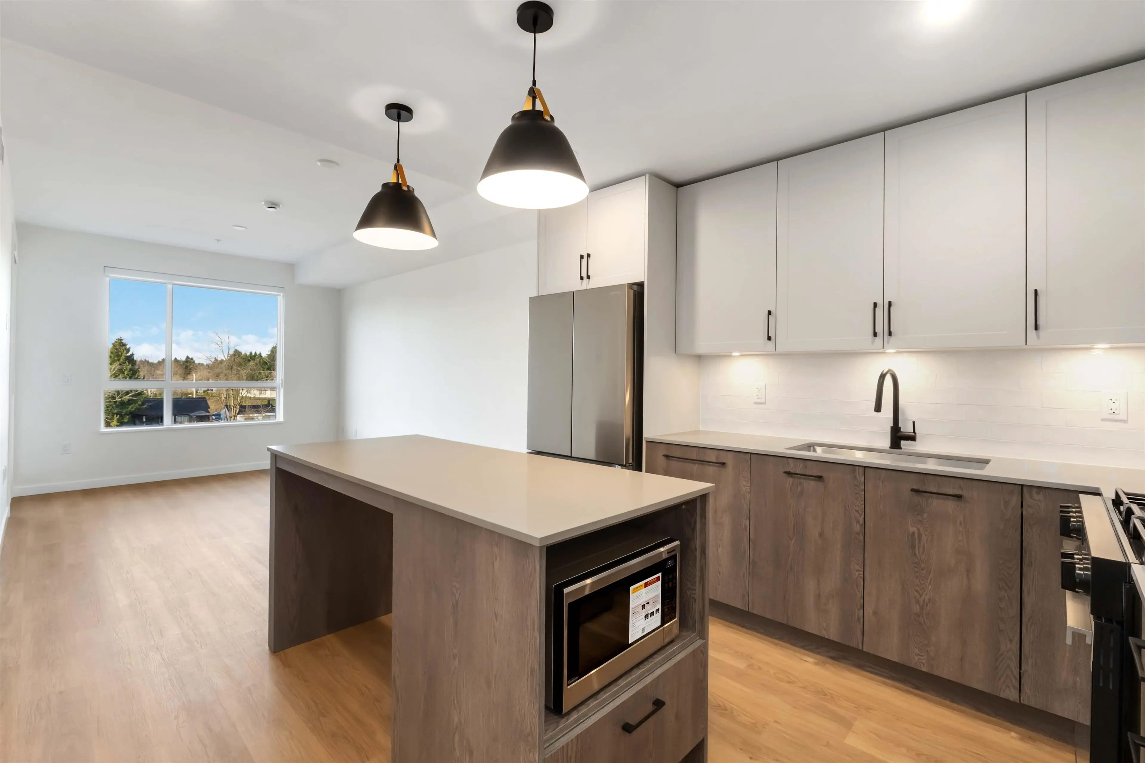 Property at #302 27215 ALDERGROVE TOWN CENTRE DRIVE, Langley, BC