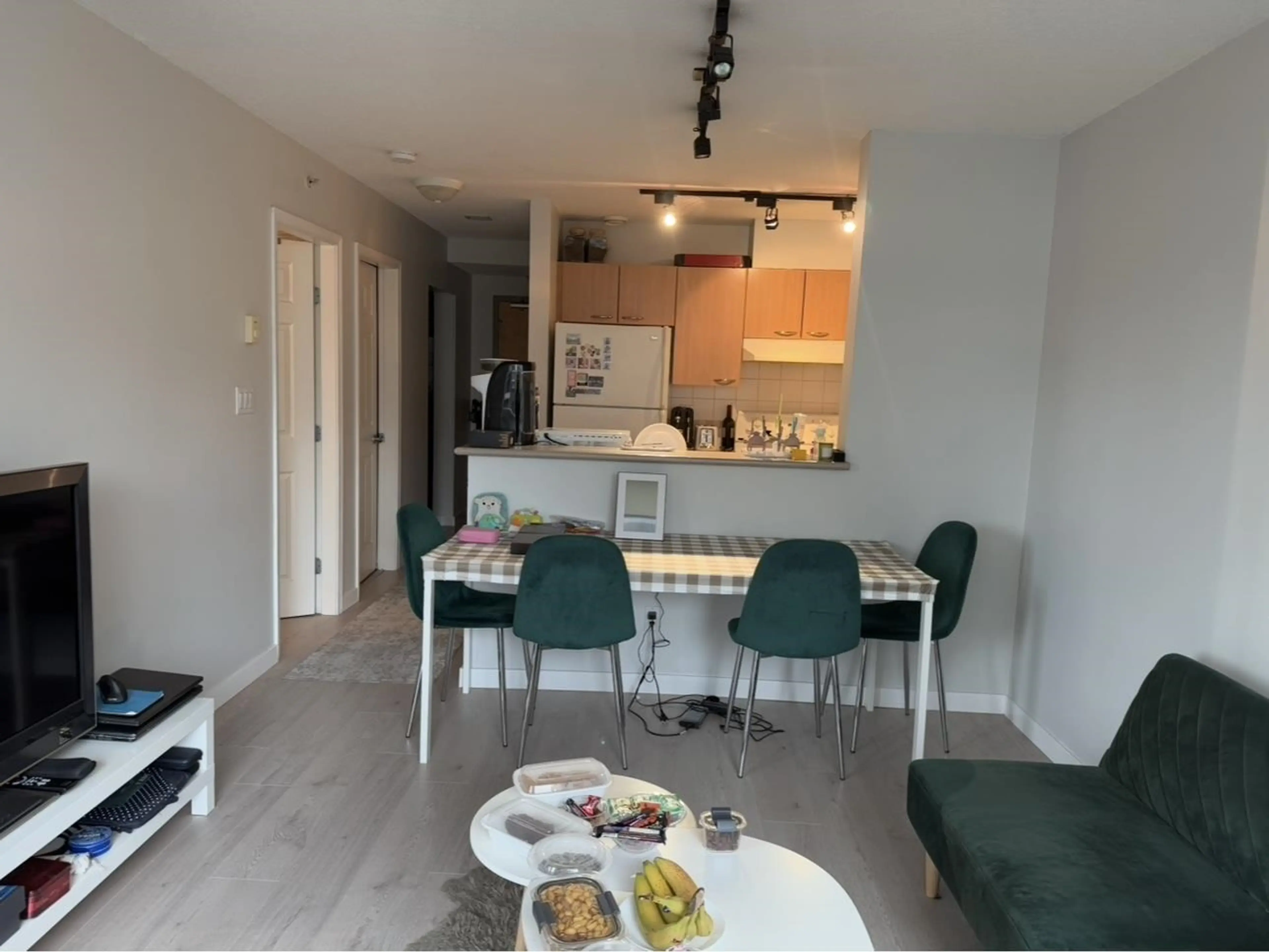 Property at #707 1420 W GEORGIA STREET, Vancouver, BC