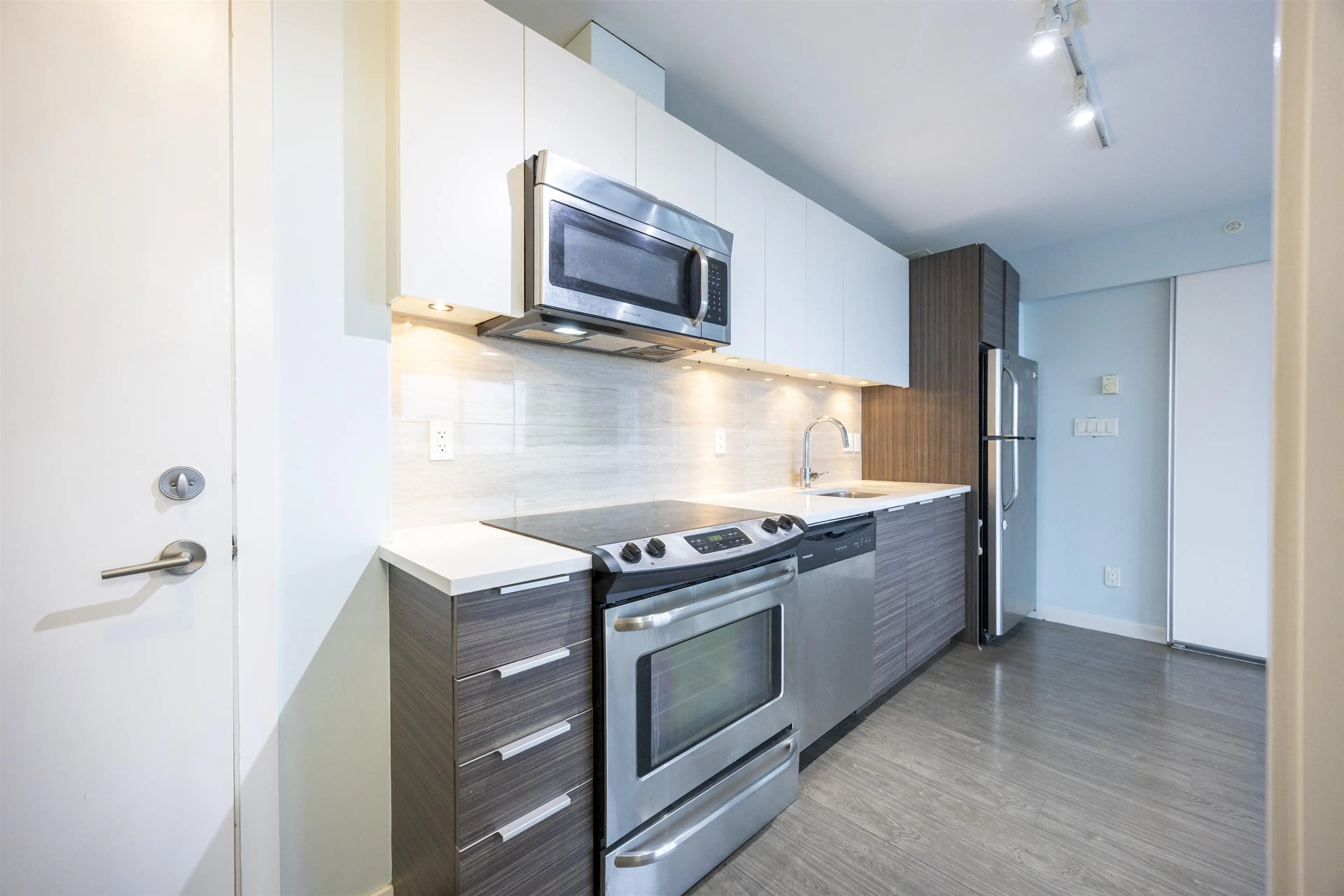 Property at #1108 13303 103A AVENUE, Surrey, BC