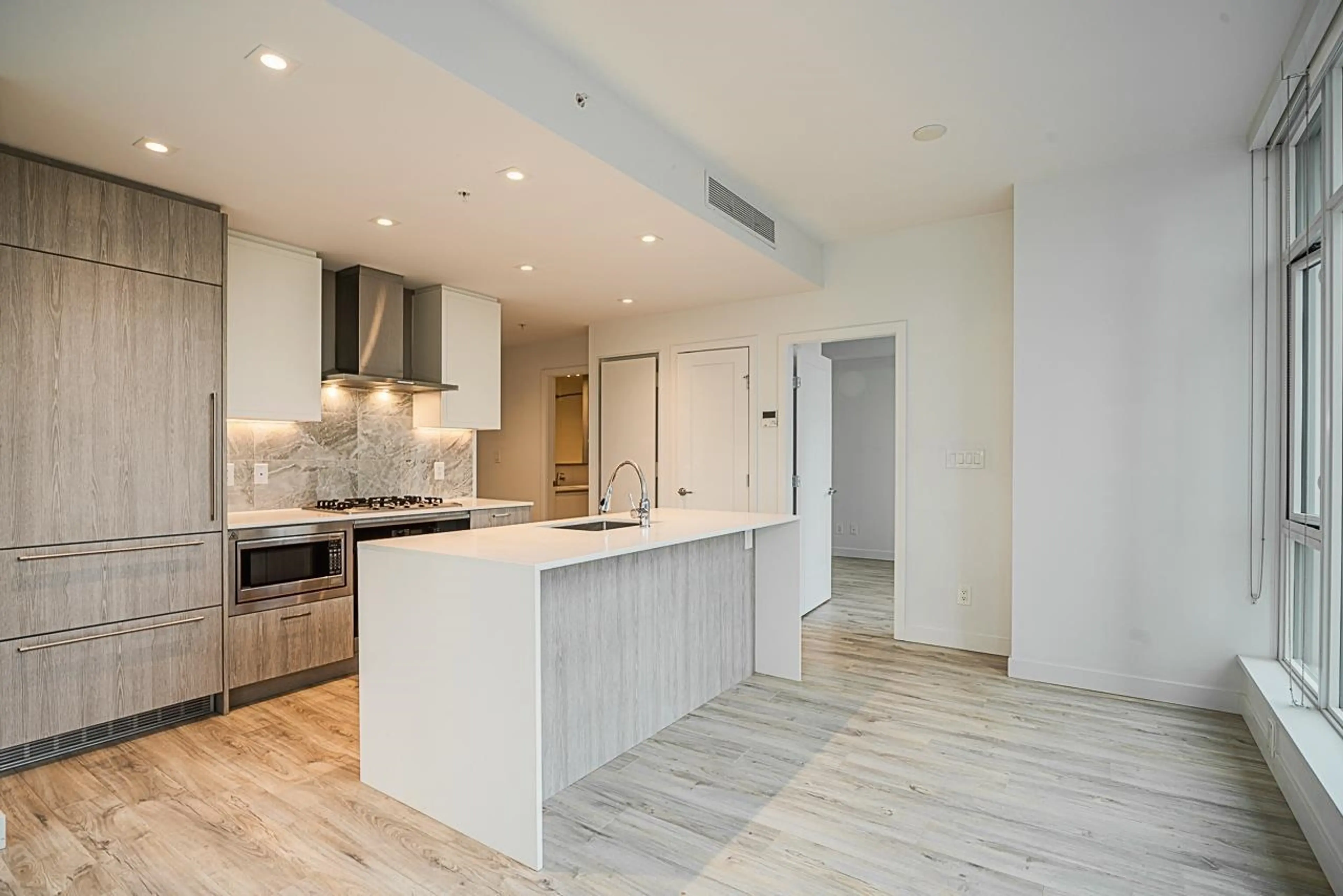 Property at #301 2288 ALPHA AVENUE, Burnaby, BC