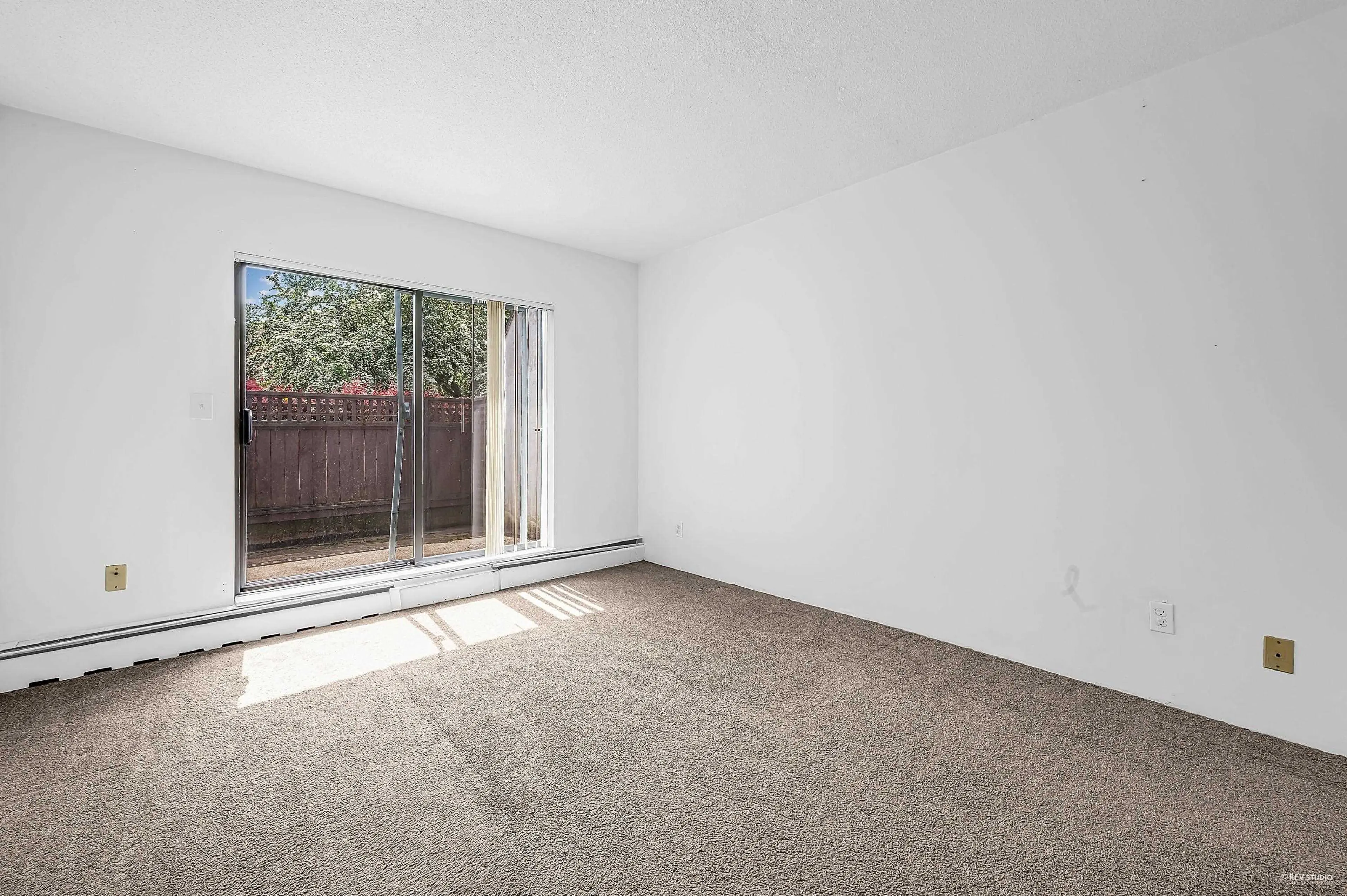 Property at #108 812 MILTON STREET, New Westminster, BC