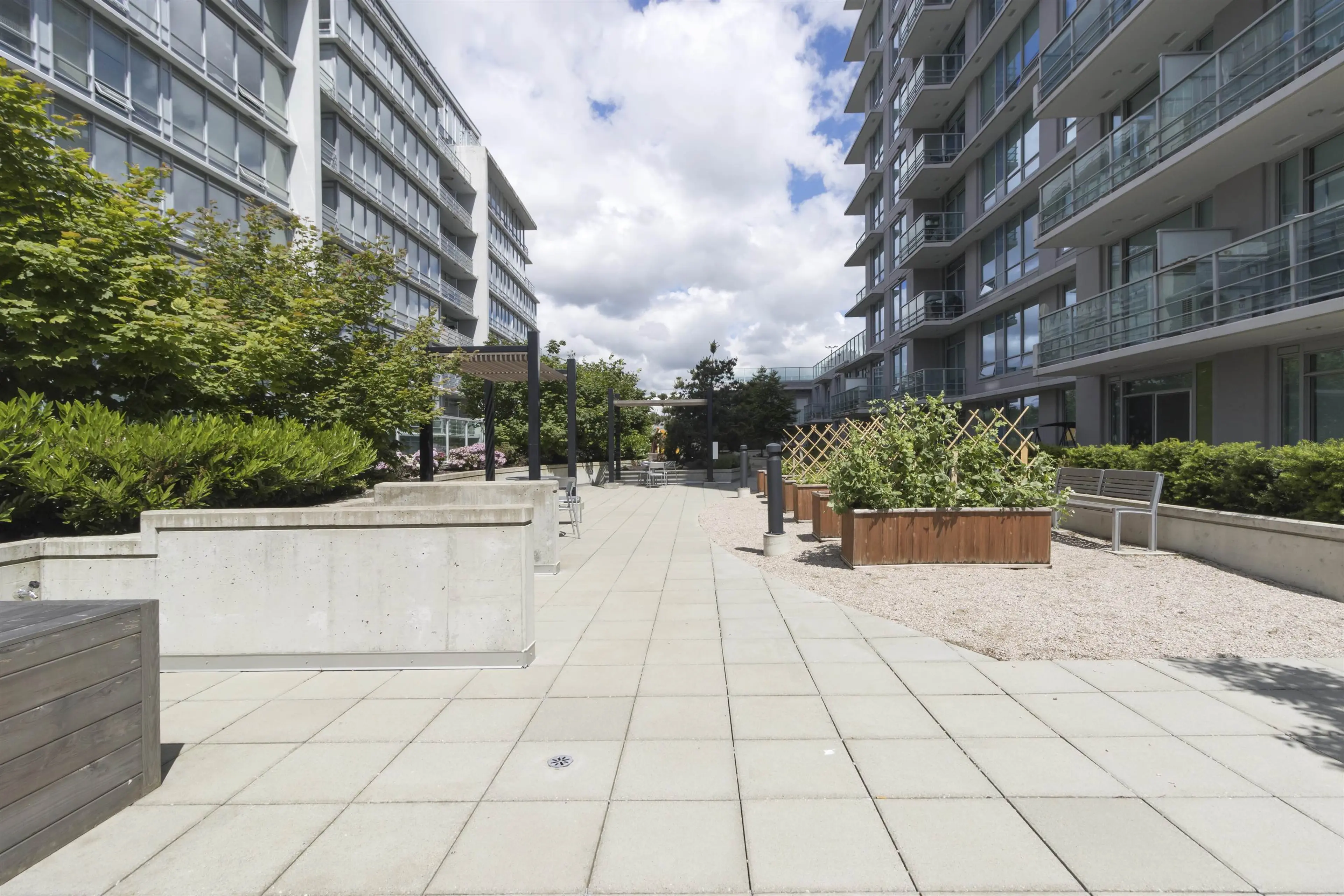 Property at #615 5599 COONEY ROAD, Richmond, BC