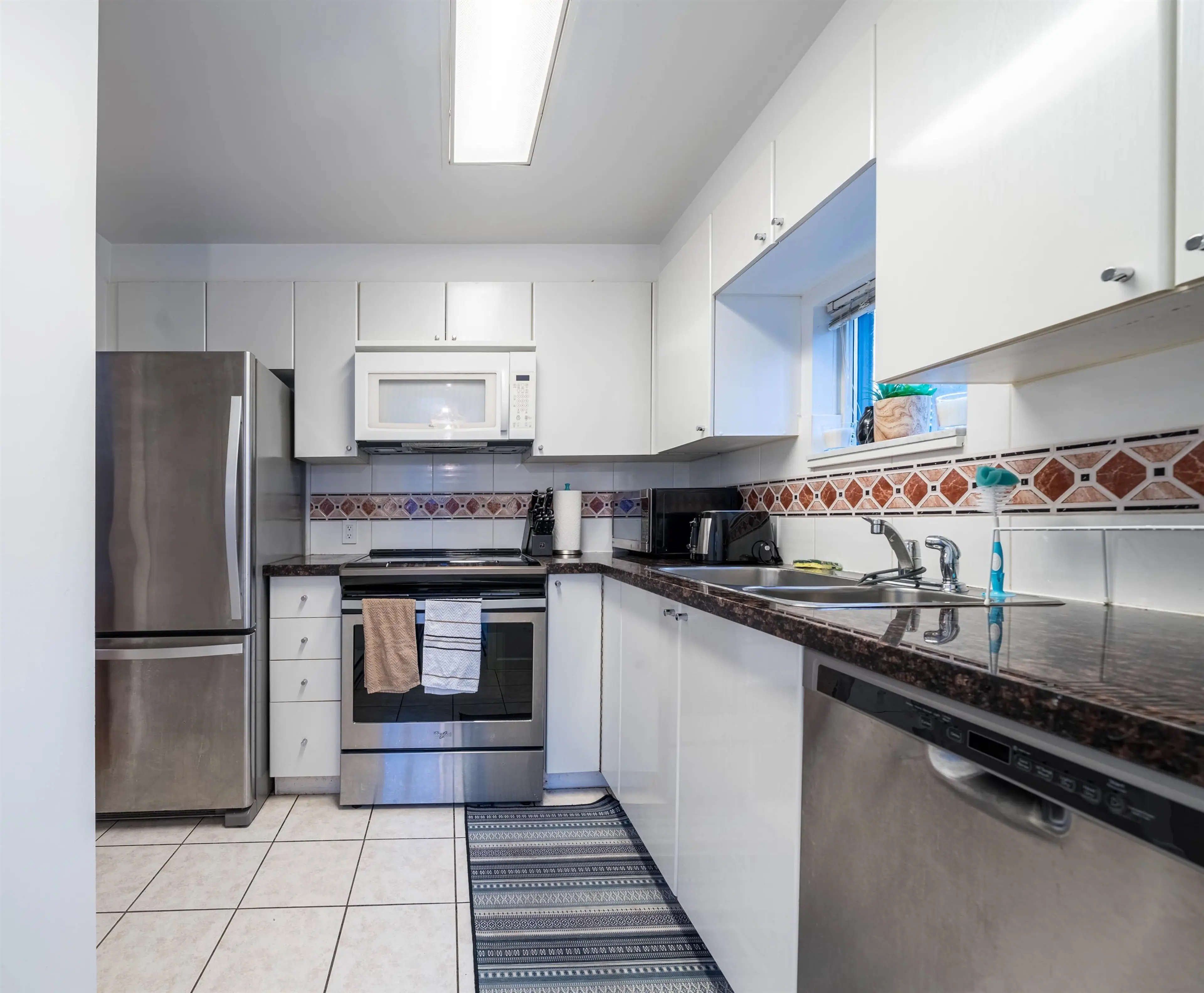 Property at #903 1166 MELVILLE STREET, Vancouver, BC