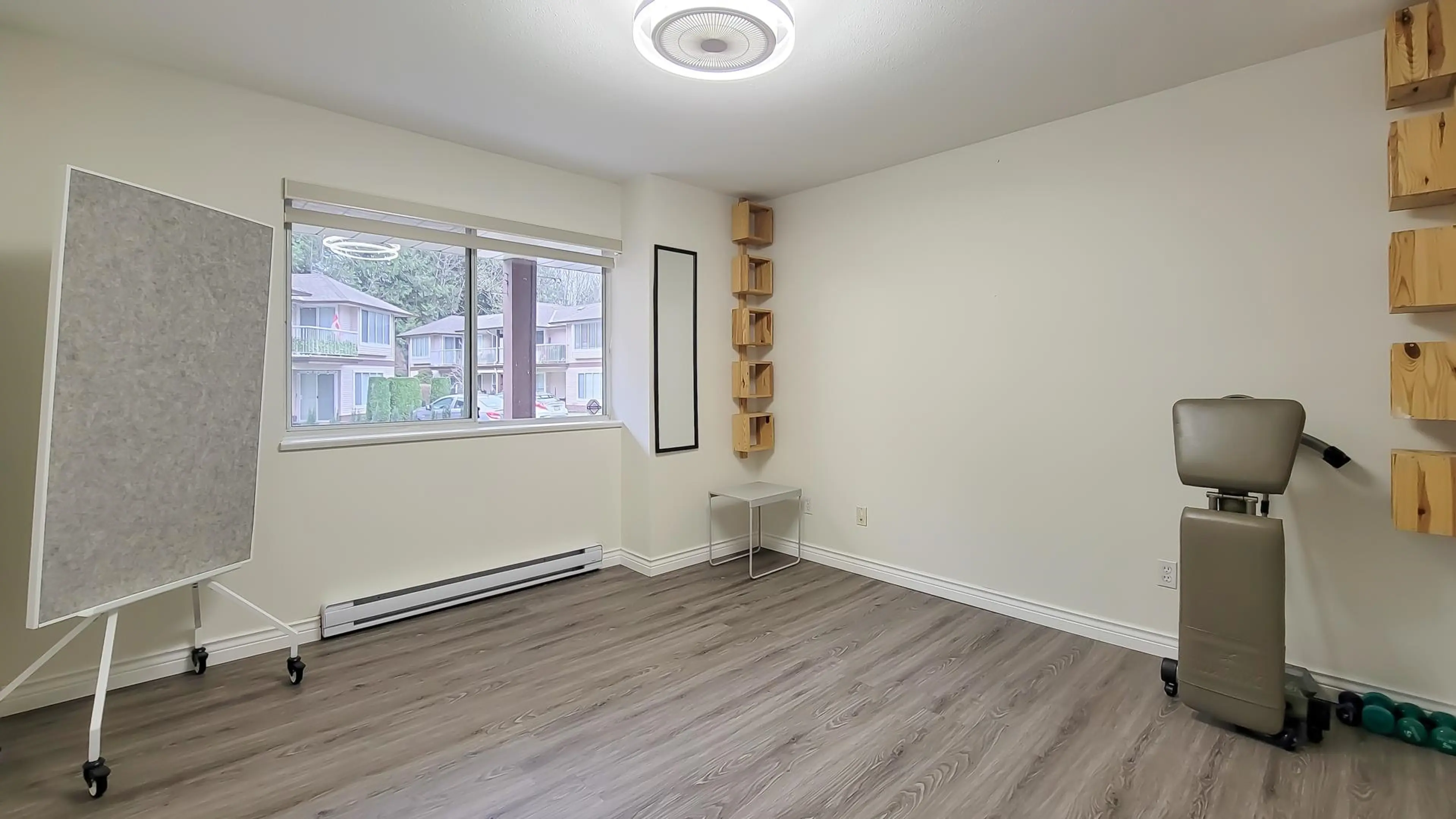 Property at #1103 1750 MCKENZIE ROAD, Abbotsford, BC