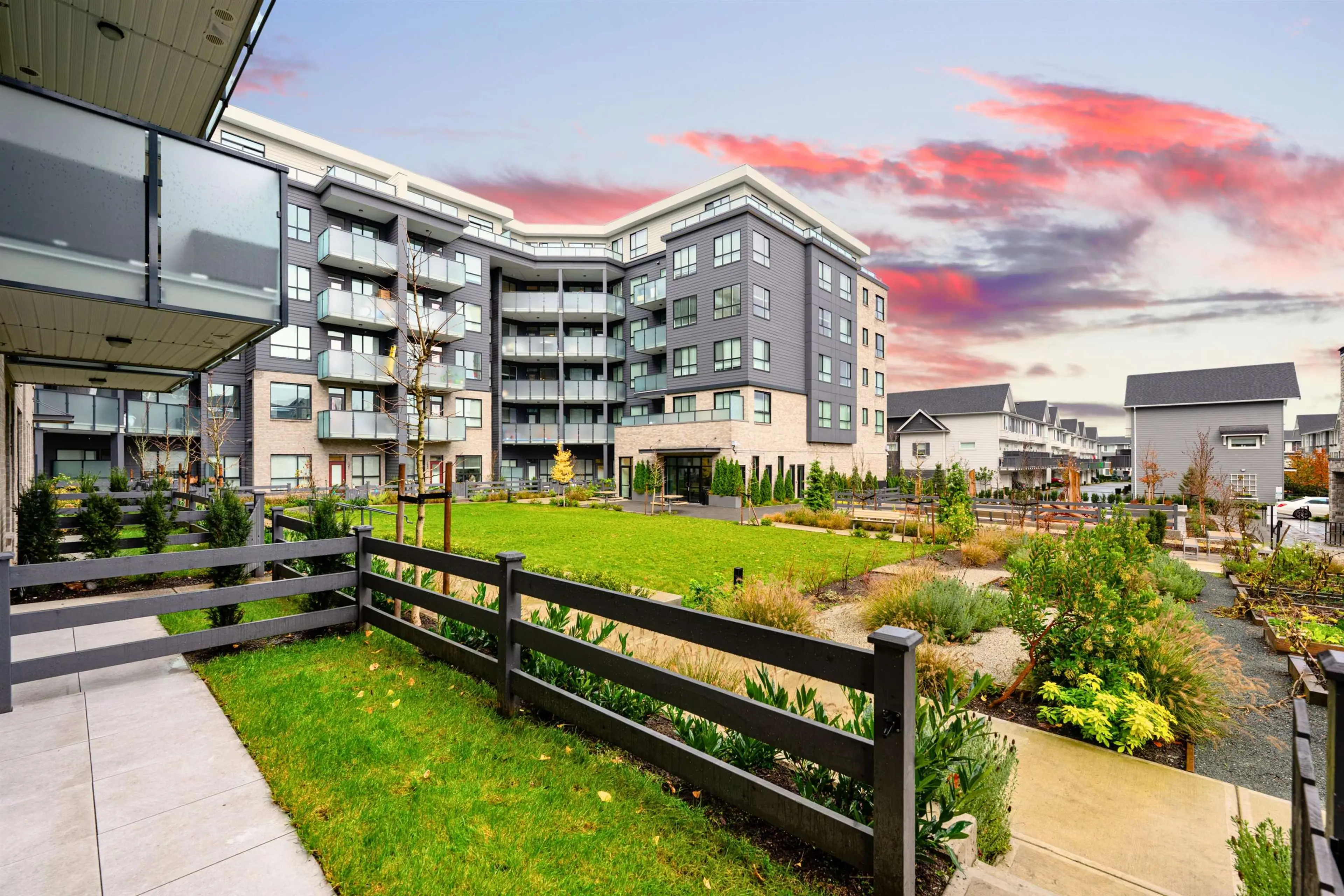 Property at #115 15738 85 AVENUE, Surrey, BC