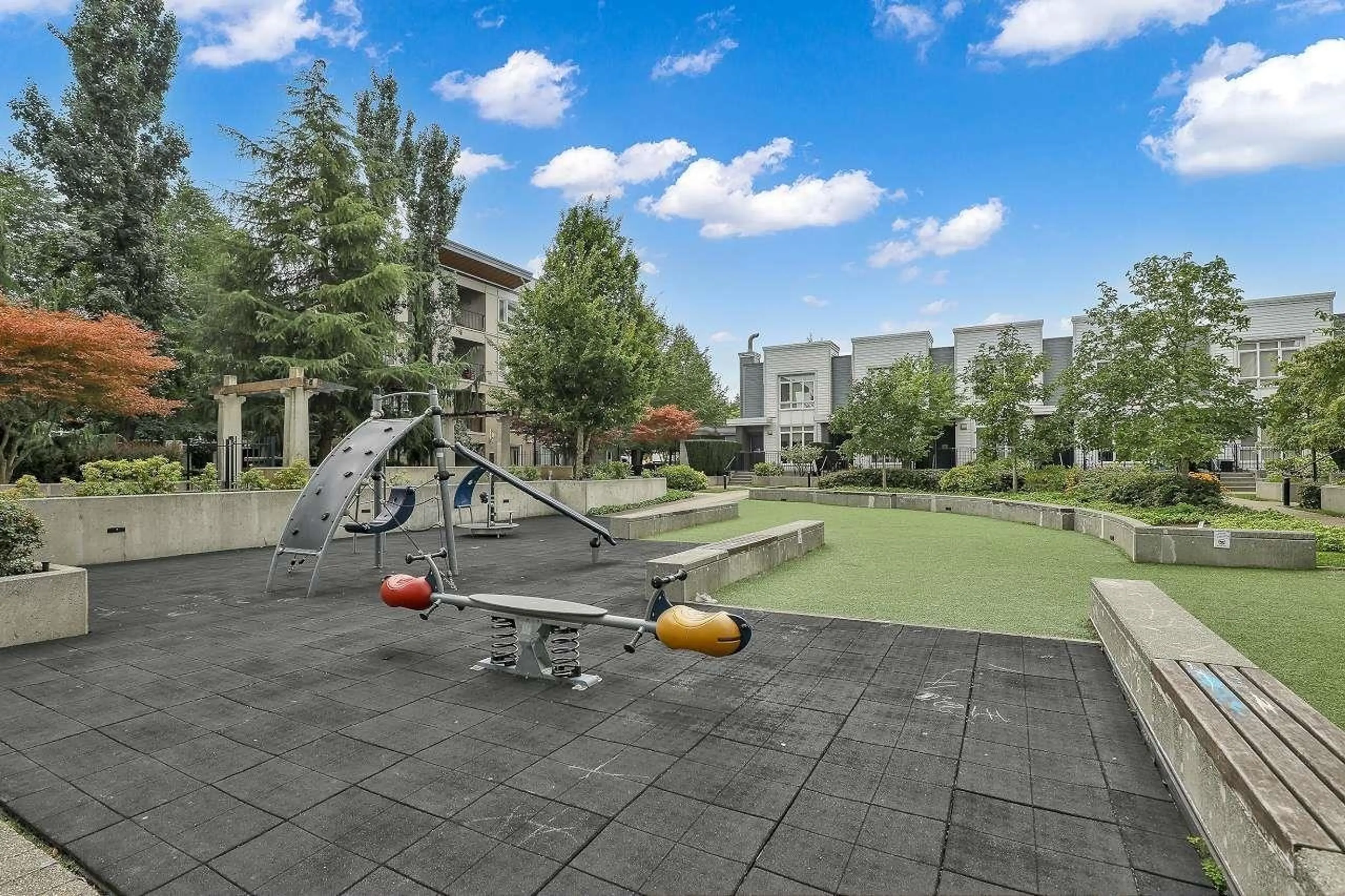 Property at #2511 13325 102A AVENUE, Surrey, BC