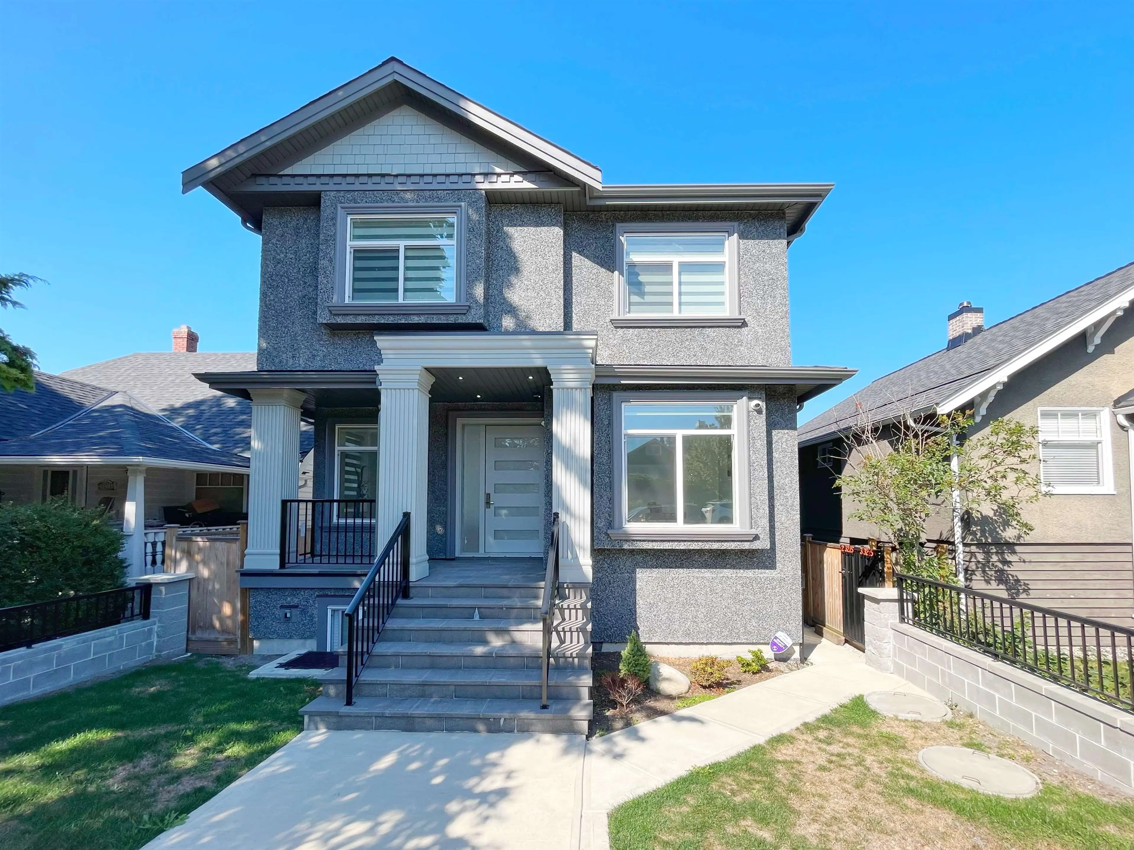 Property at 3275 E 20TH AVENUE, Vancouver, BC