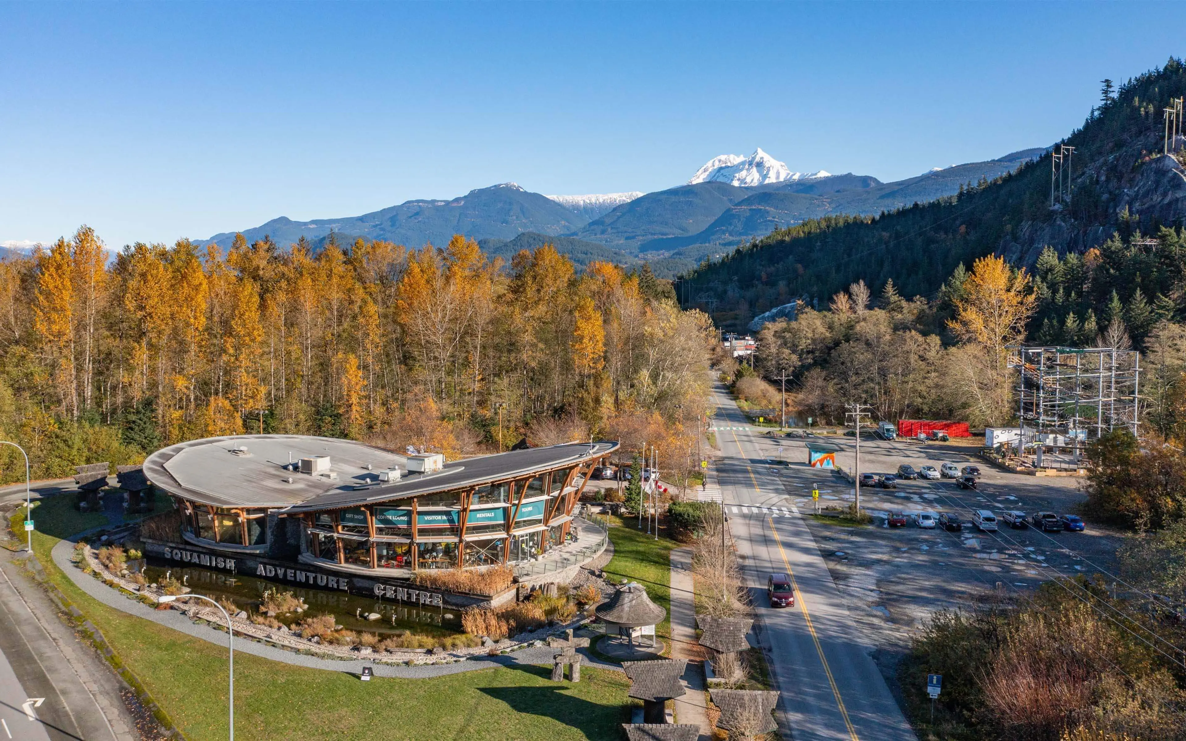 Property at #402 1365 VICTORIA STREET, Squamish, BC