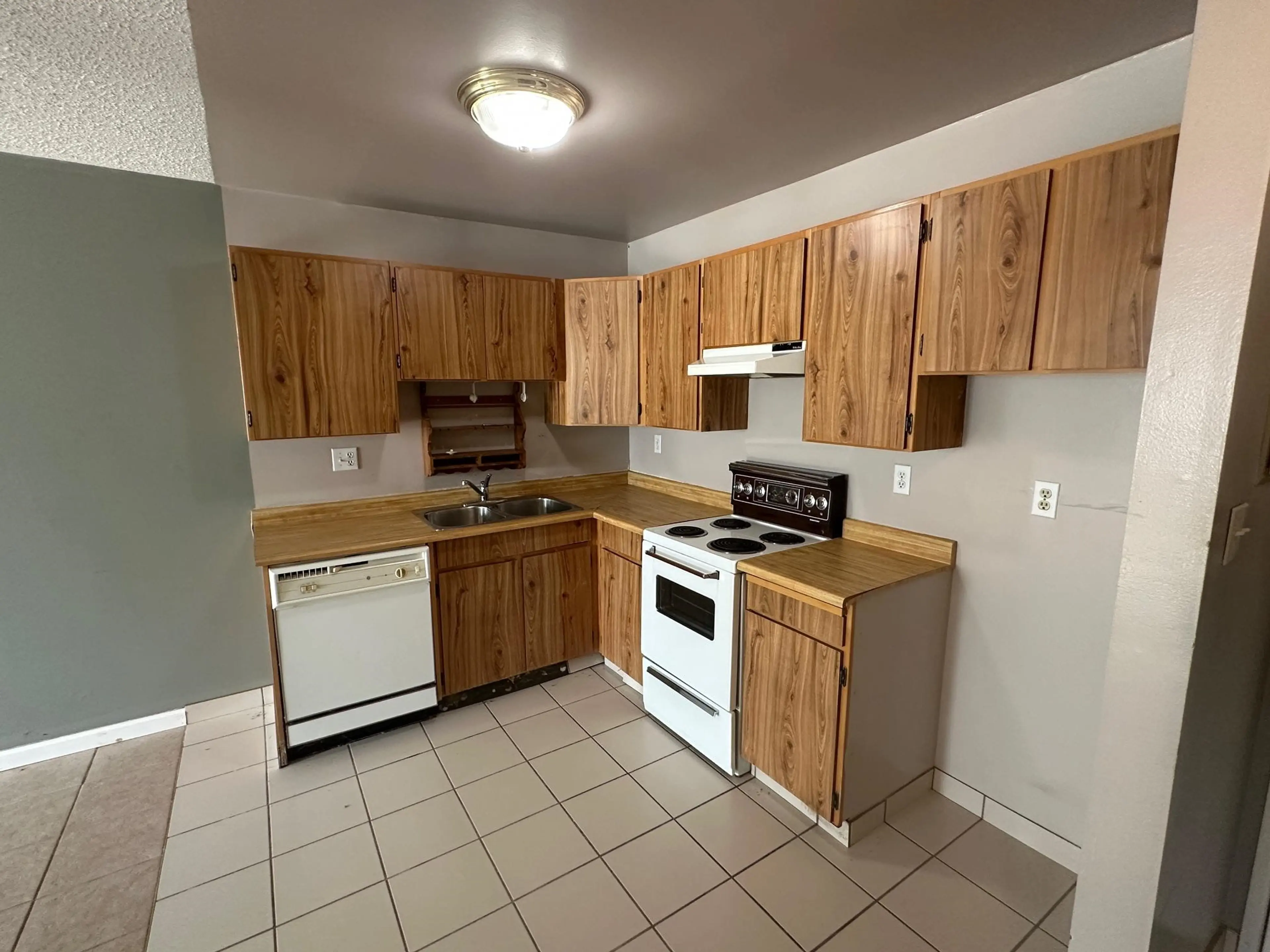 Property at #104 1122 KING ALBERT AVENUE, Coquitlam, BC