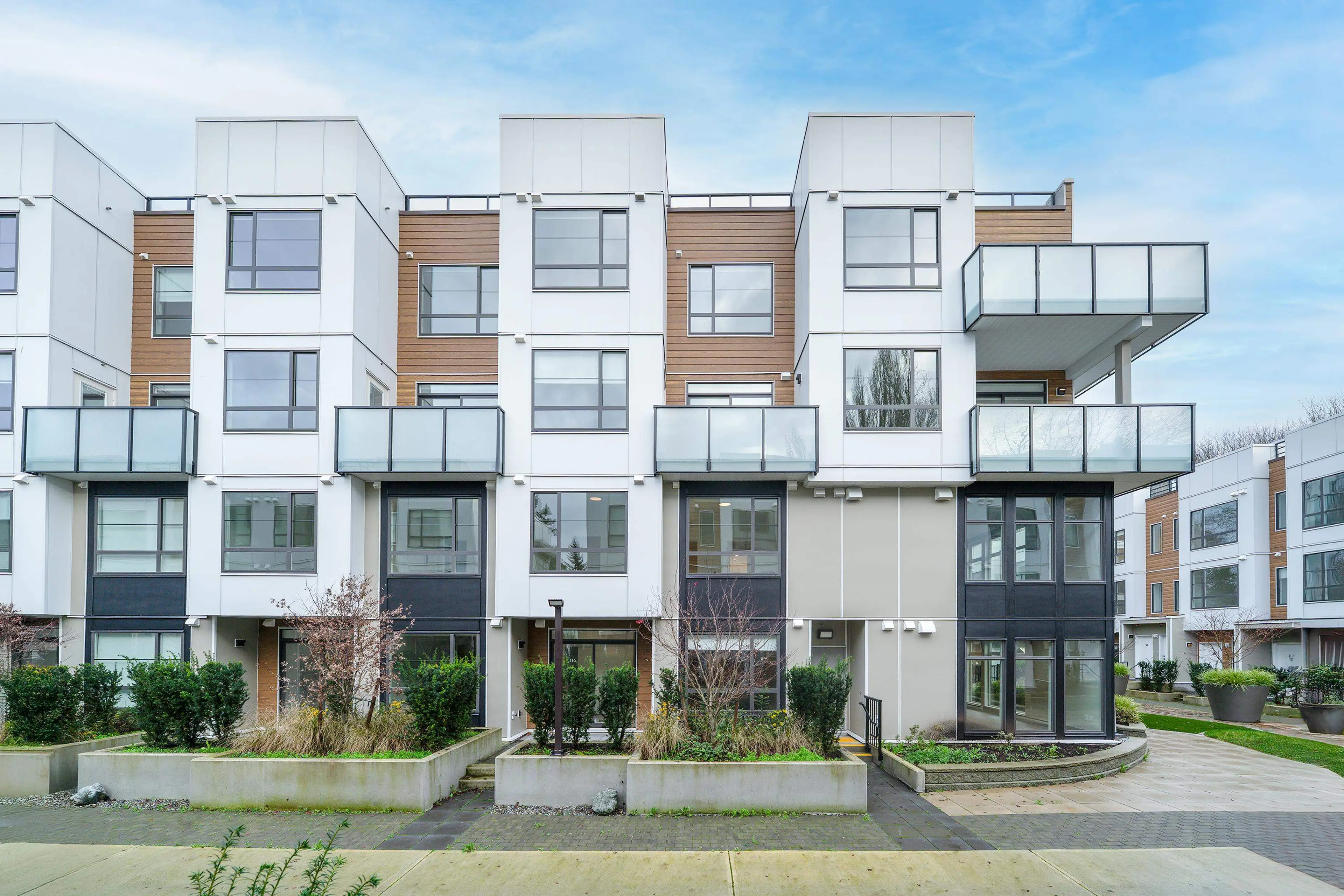 Property at #110 6328 KING GEORGE BOULEVARD, Surrey, BC