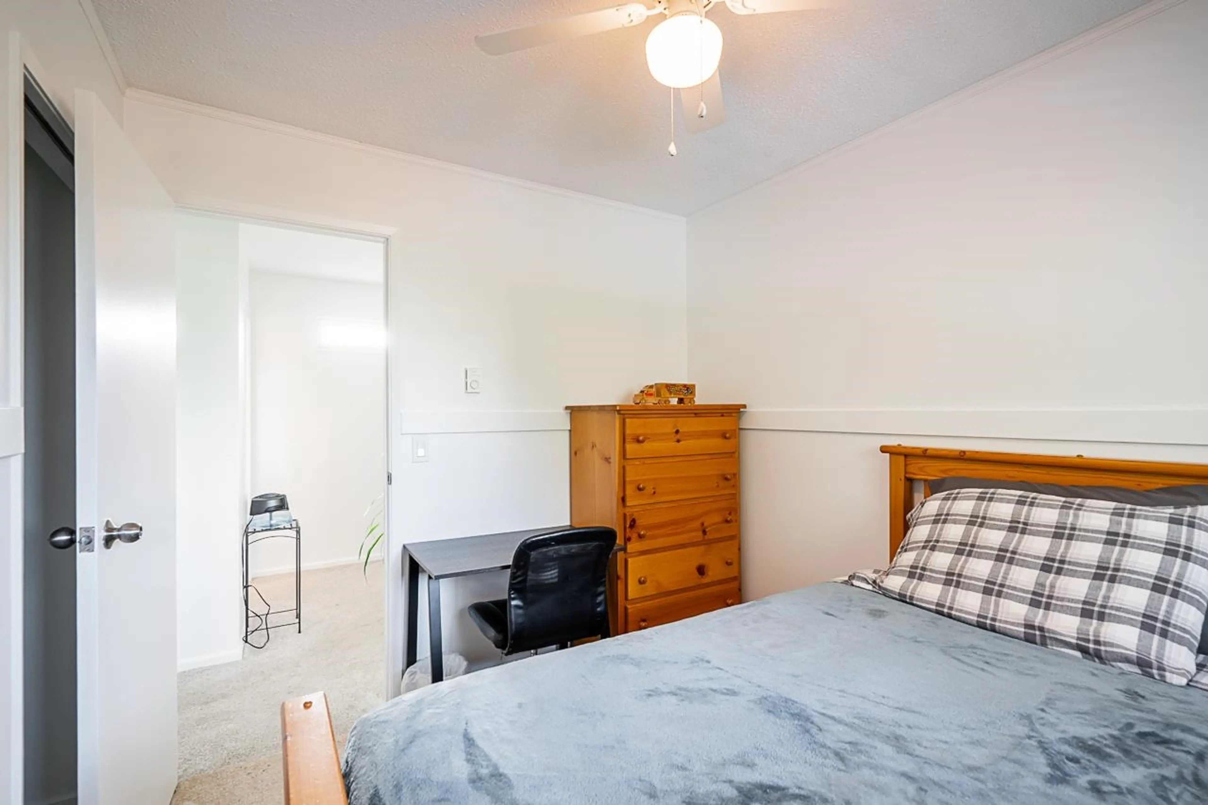 Property at 6064 BROOKS CRESCENT, Surrey, BC