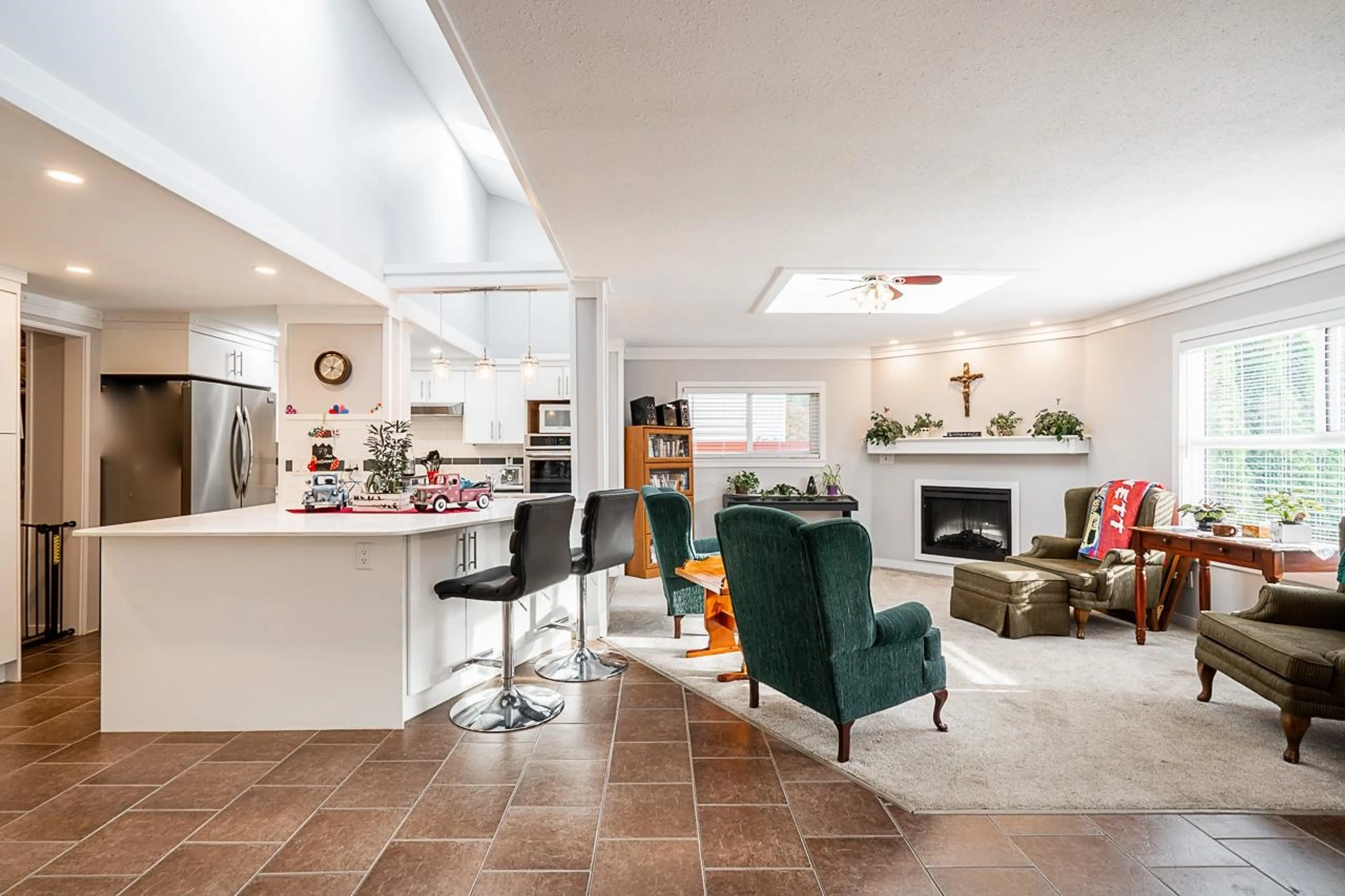 Property at 6064 BROOKS CRESCENT, Surrey, BC