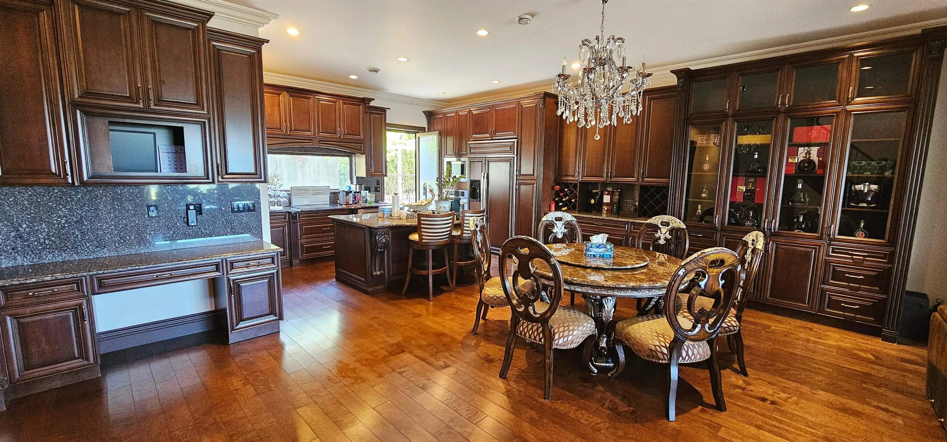 Property at 7282 RIDGE DRIVE, Burnaby, BC