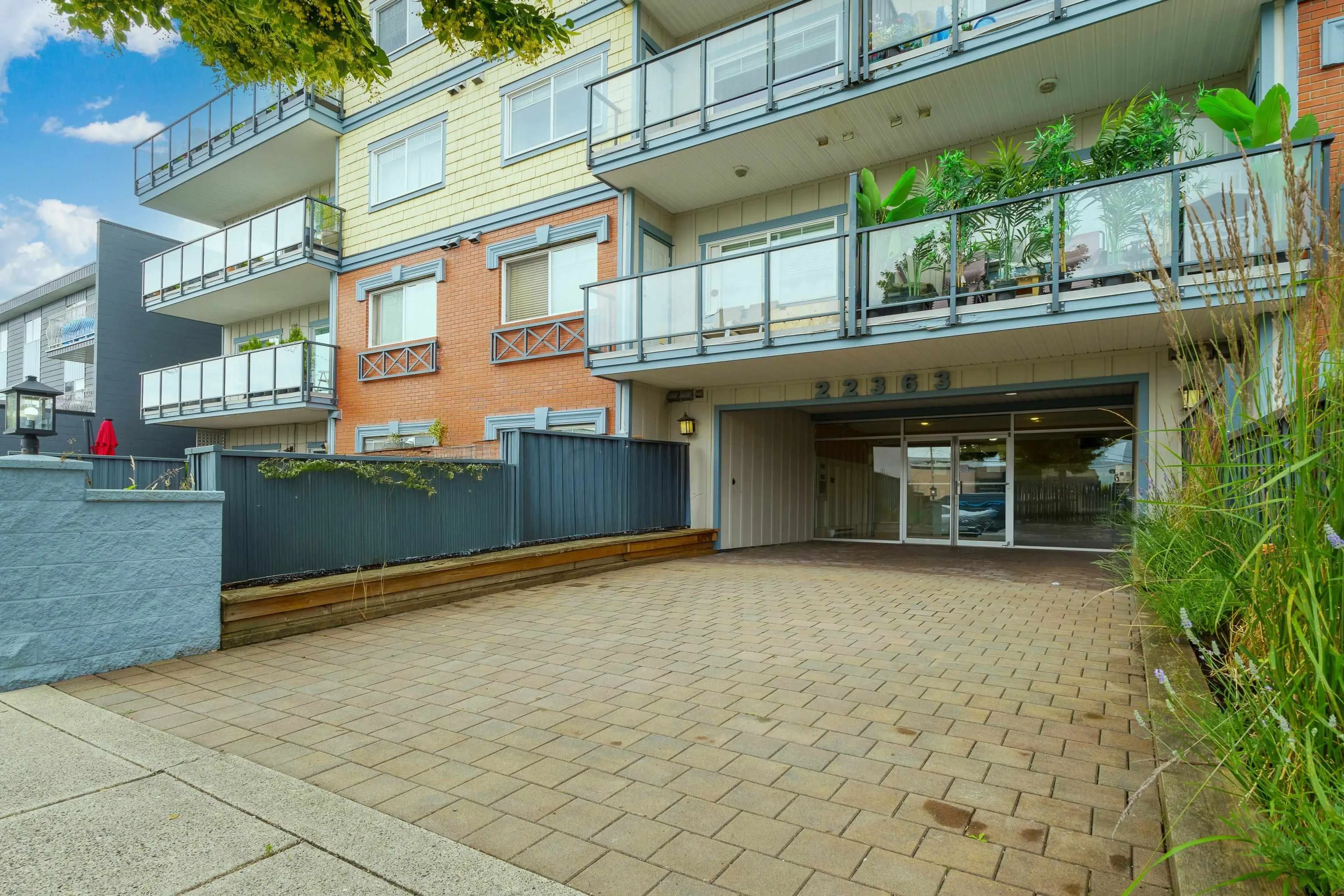 Property at #401 22363 SELKIRK AVENUE, Maple Ridge, BC