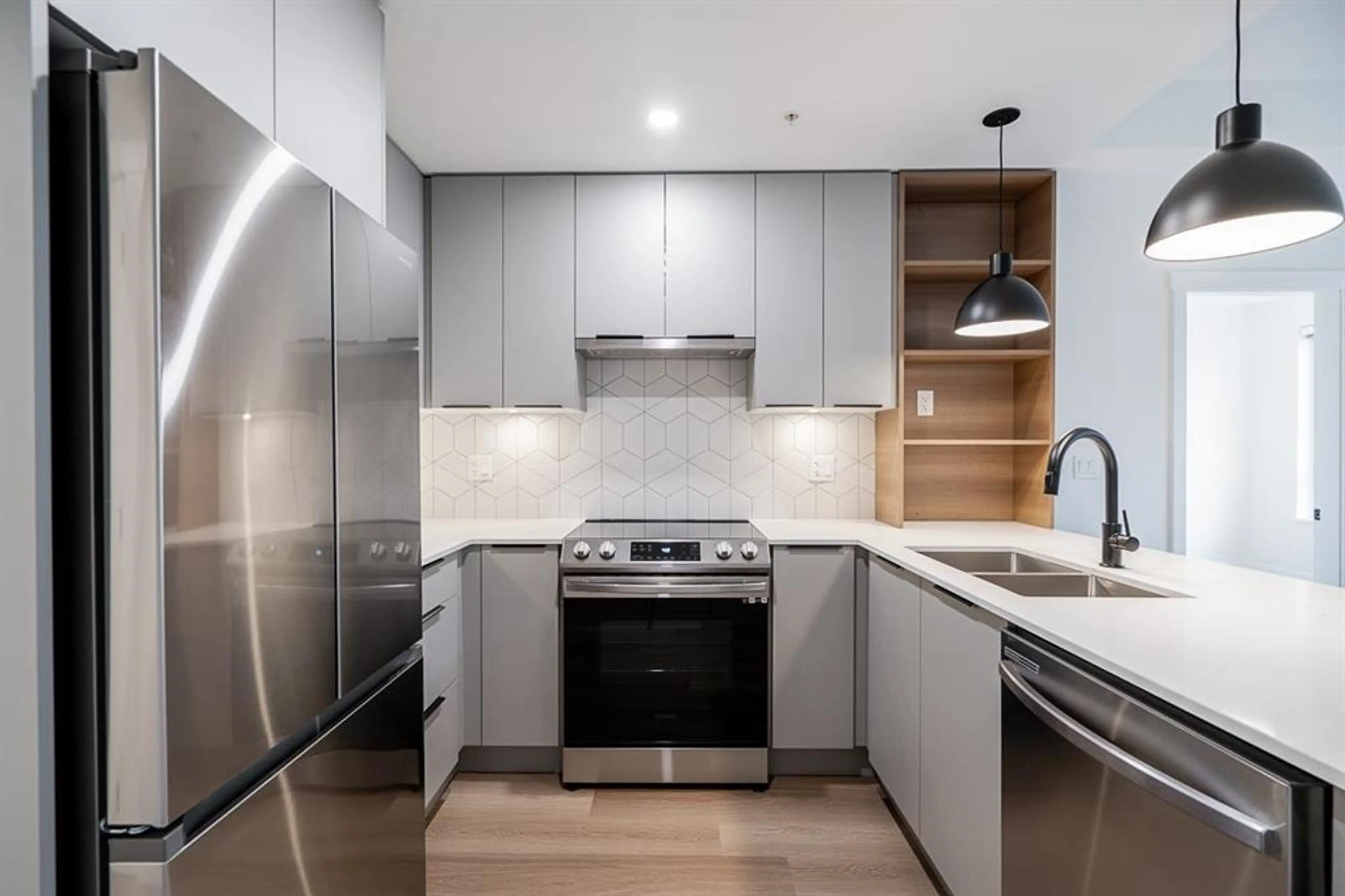 Property at #405 10778 138 STREET, Surrey, BC