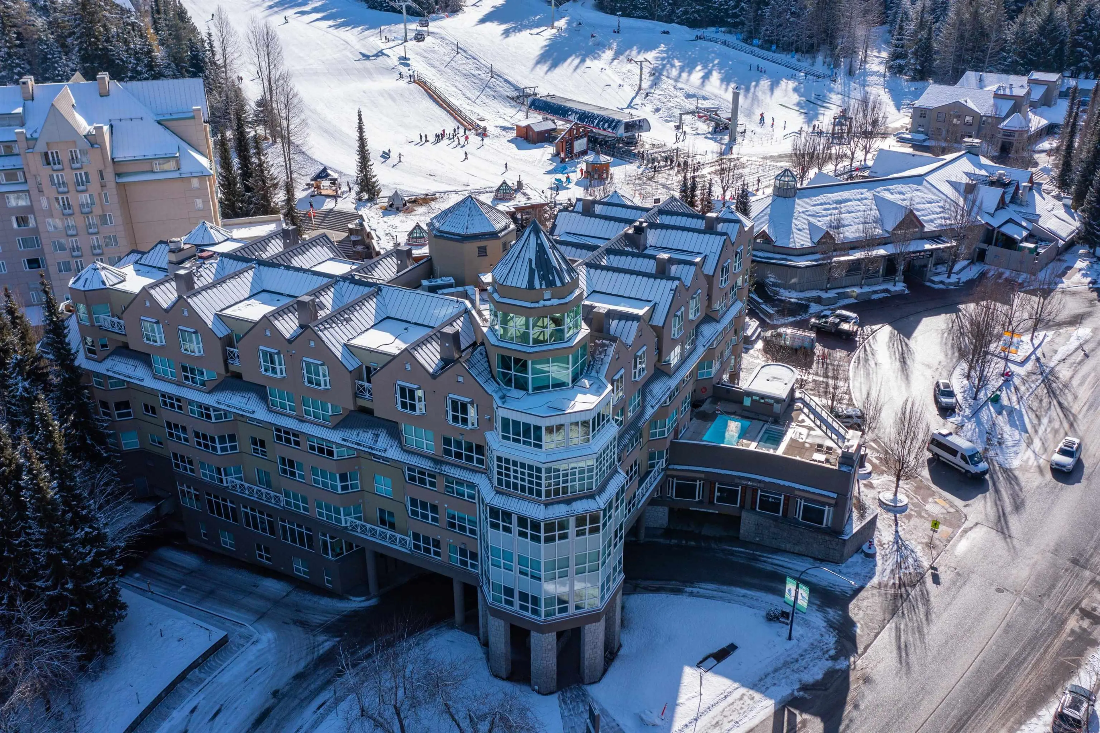 Property at #401 4557 BLACKCOMB WAY, Whistler, BC