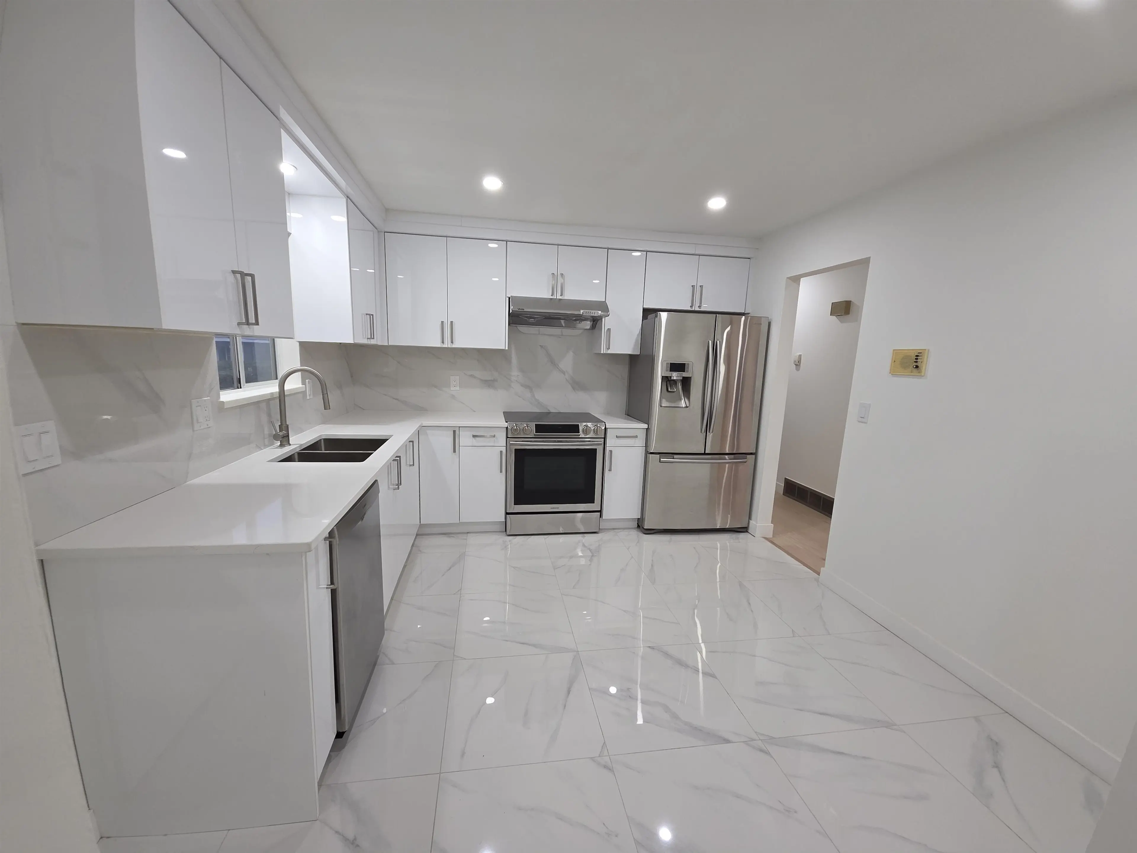 Property at 18138 59A AVENUE, Surrey, BC