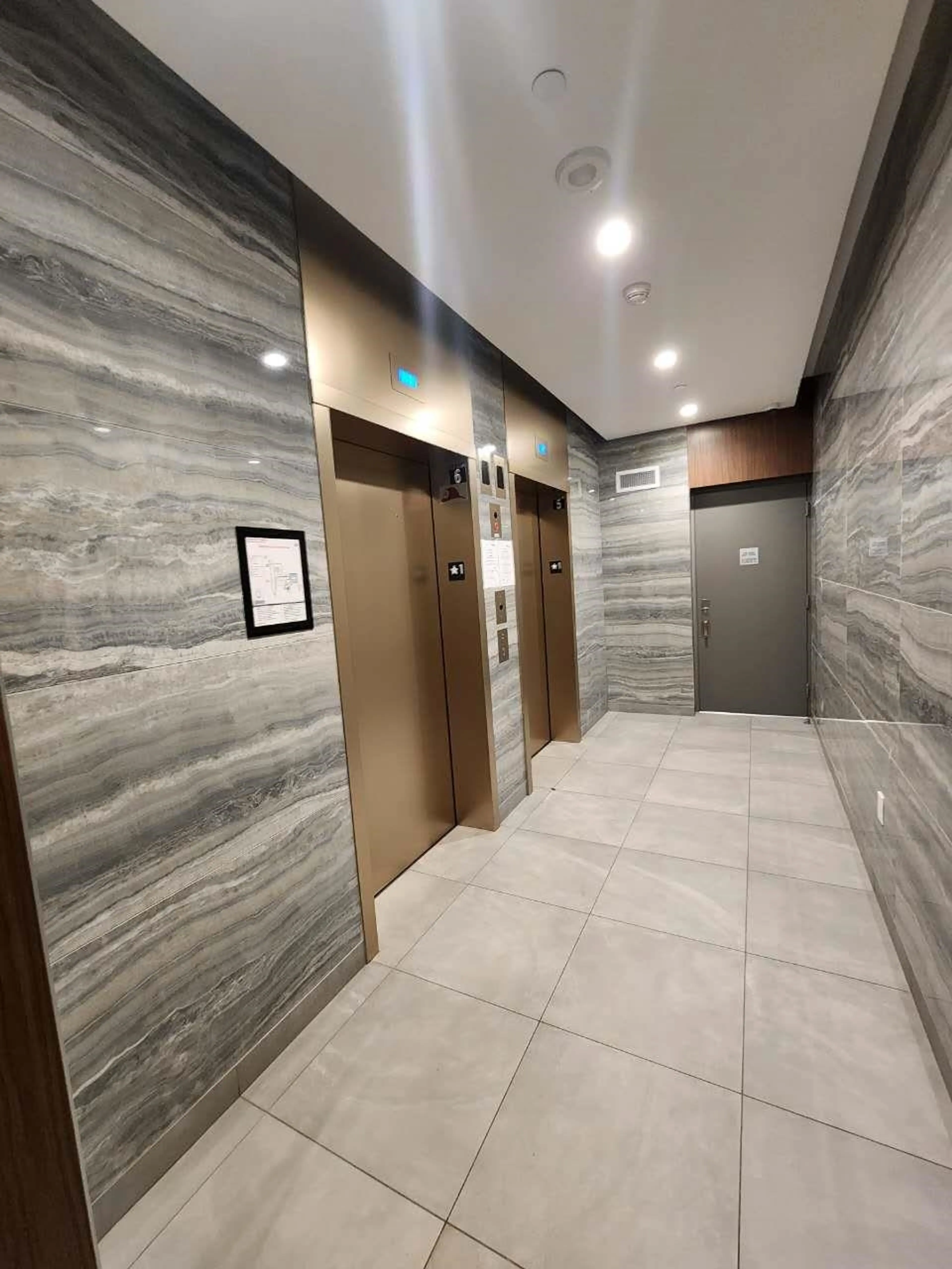 Property at #1605 8199 CAPSTAN WAY, Richmond, BC