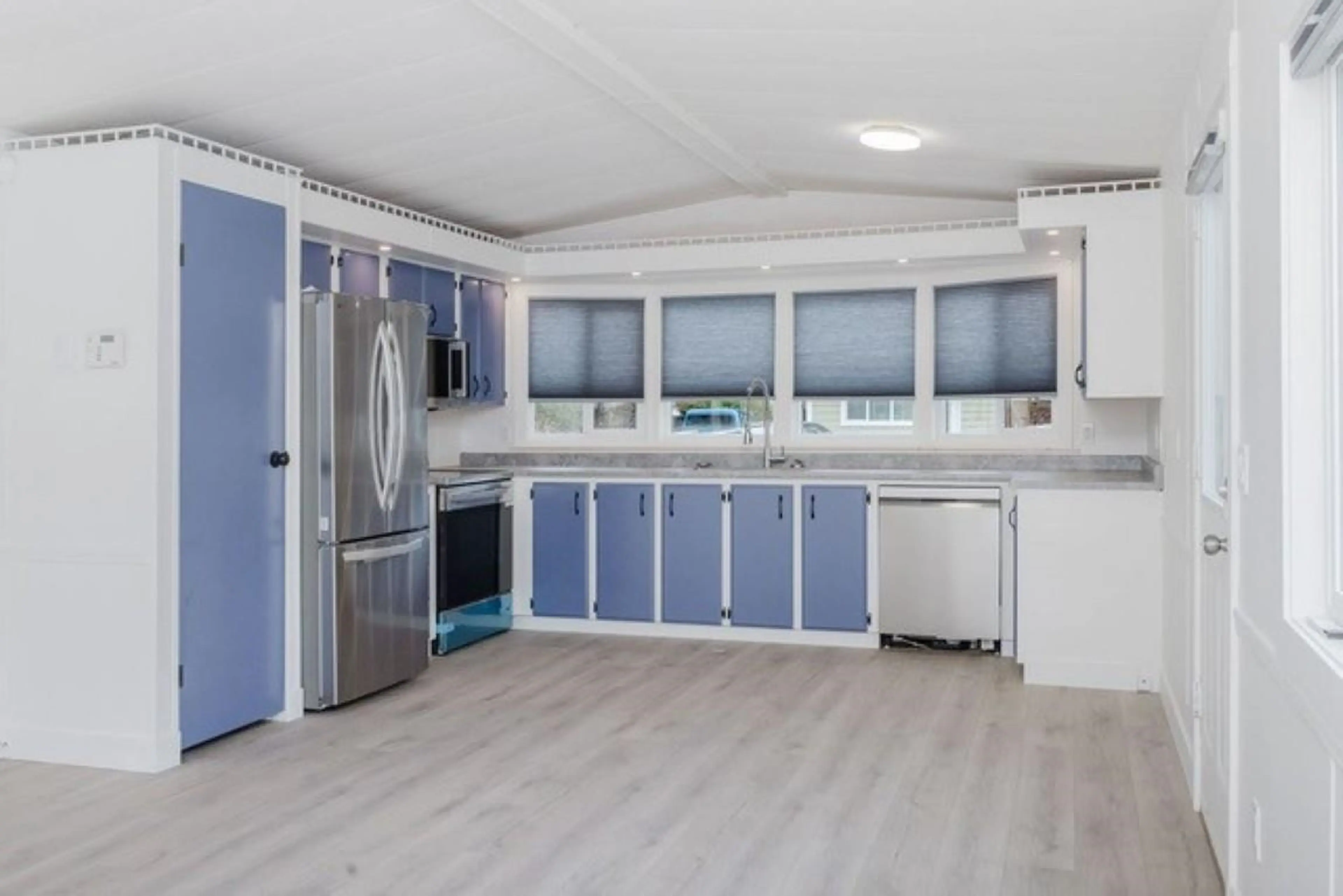 Property at #178 1413 SUNSHINE COAST HIGHWAY, Gibsons, BC