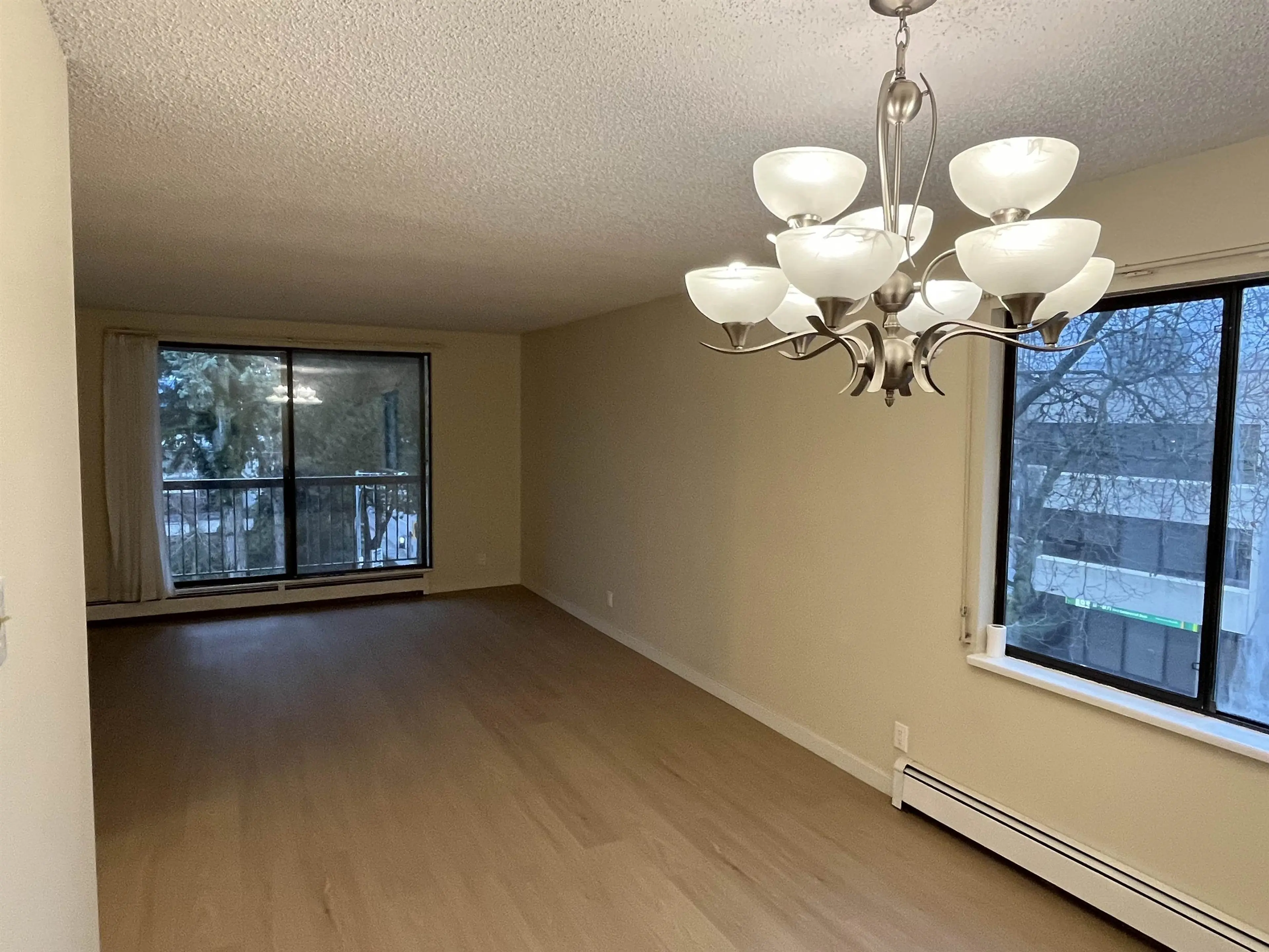 Property at #302 5500 COONEY ROAD, Richmond, BC