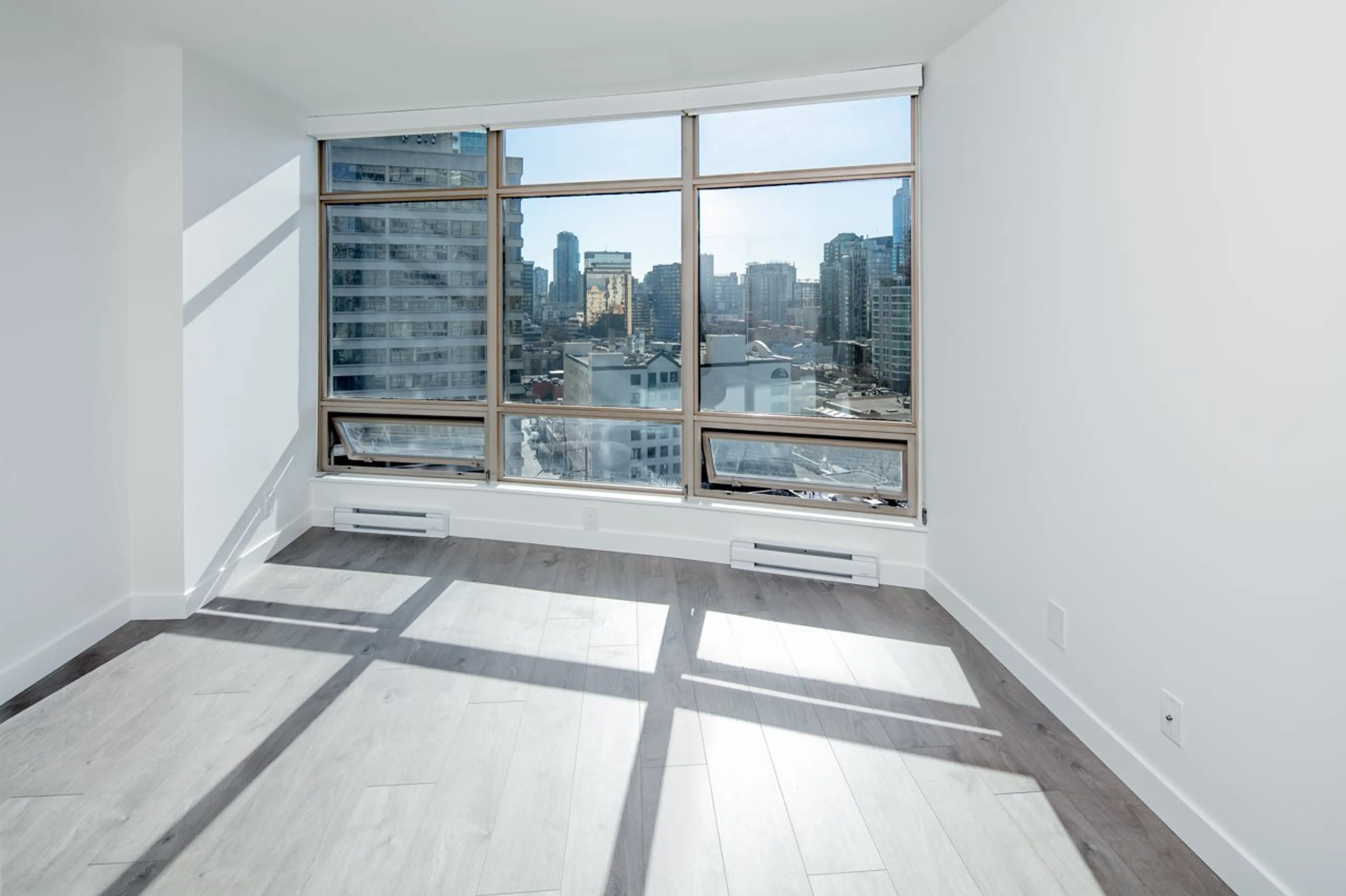 Property at #1402 1200 ALBERNI STREET, Vancouver, BC