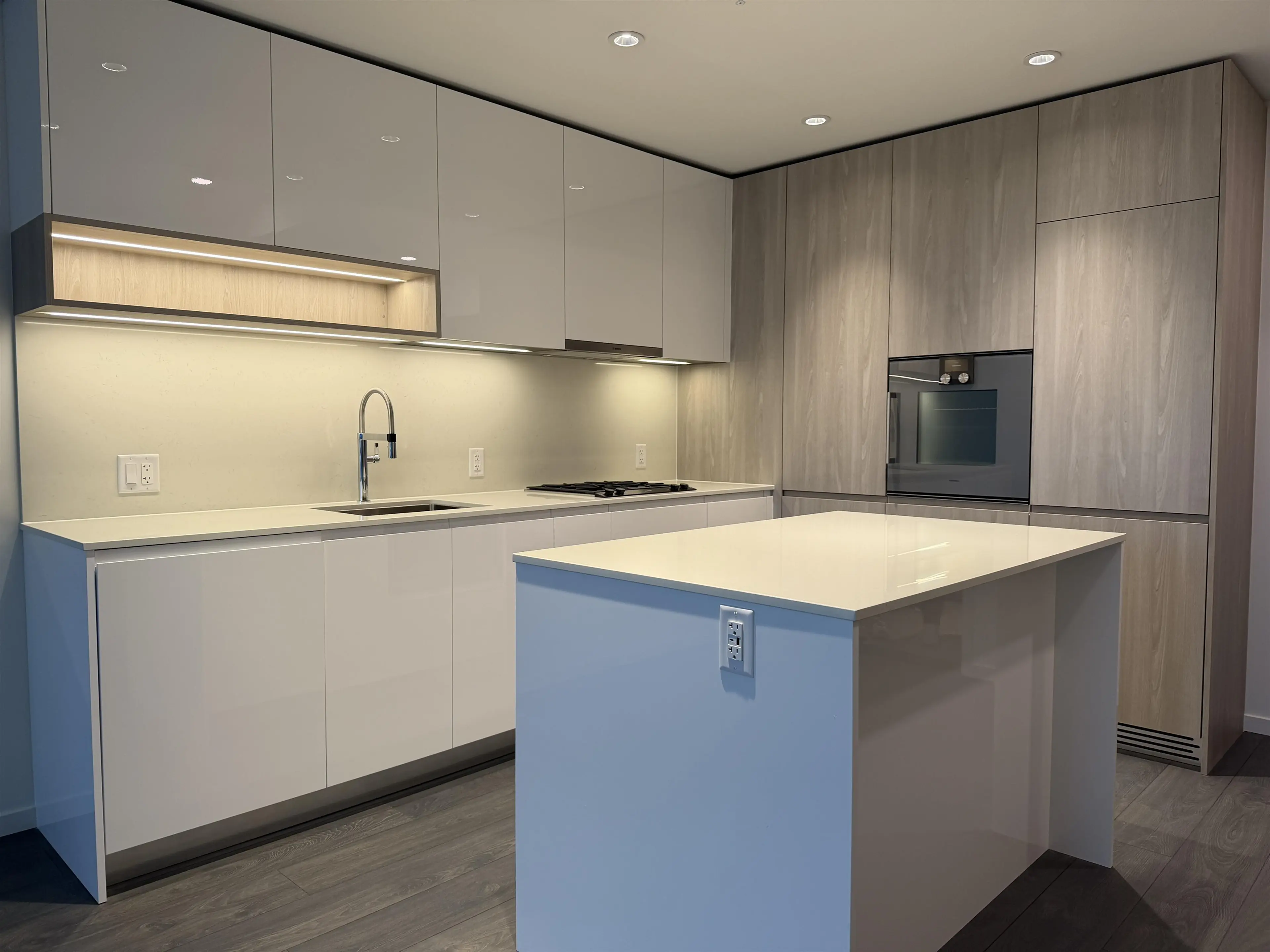 Property at #808 6200 MINORU BOULEVARD, Richmond, BC