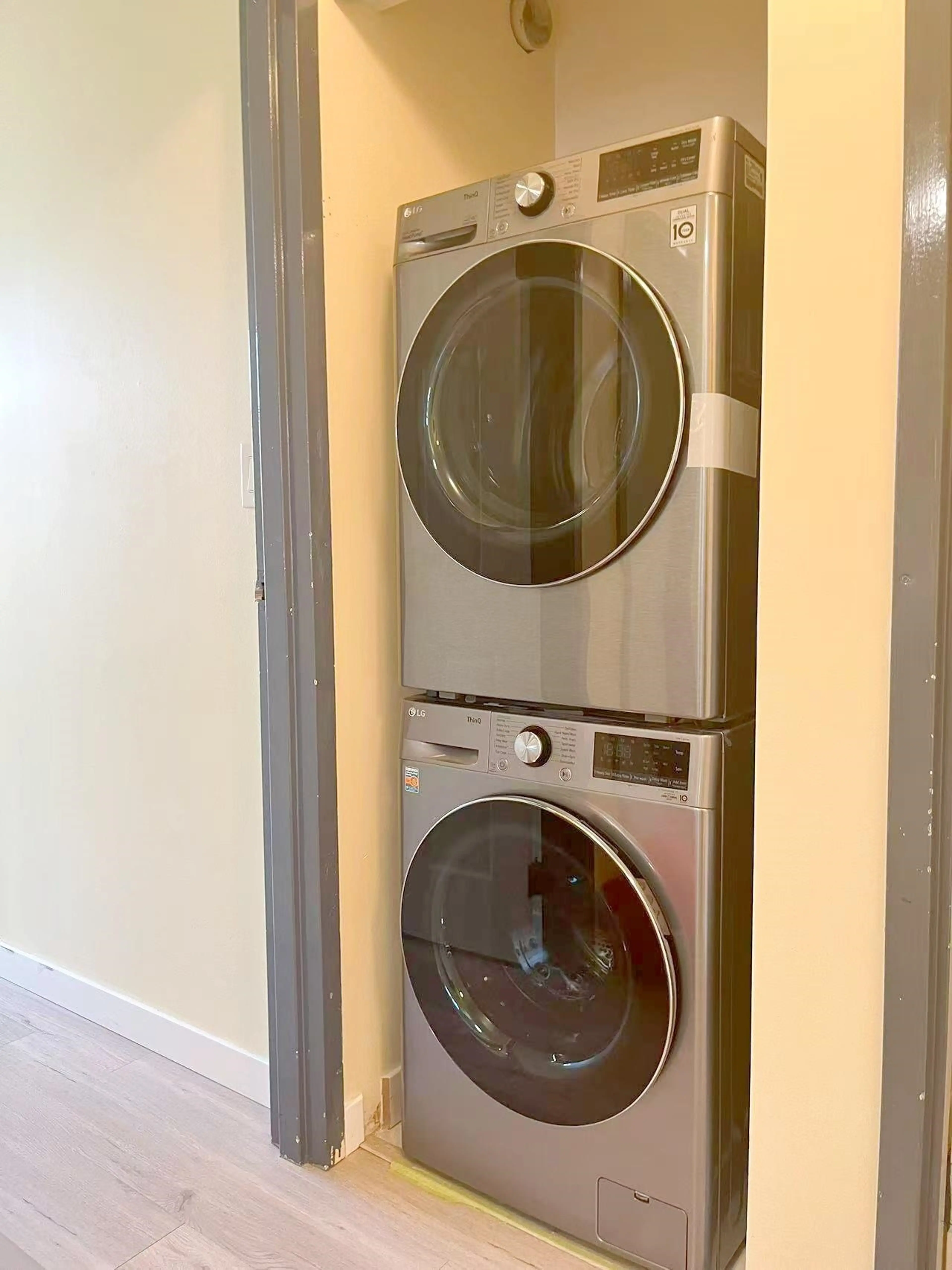 Property at #307 5800 COONEY ROAD, Richmond, BC