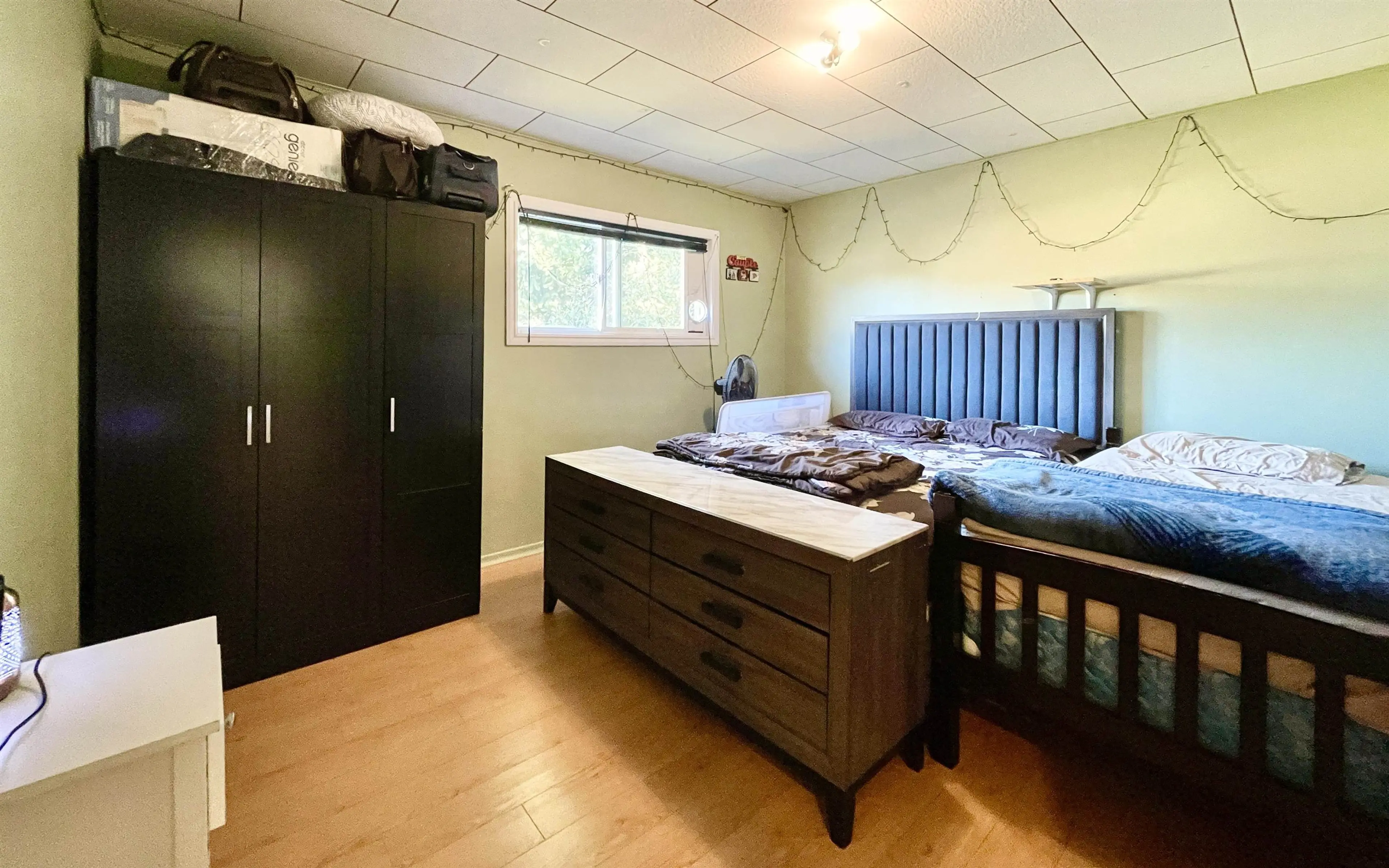 Property at 5693 DOLPHIN STREET, Sechelt, BC