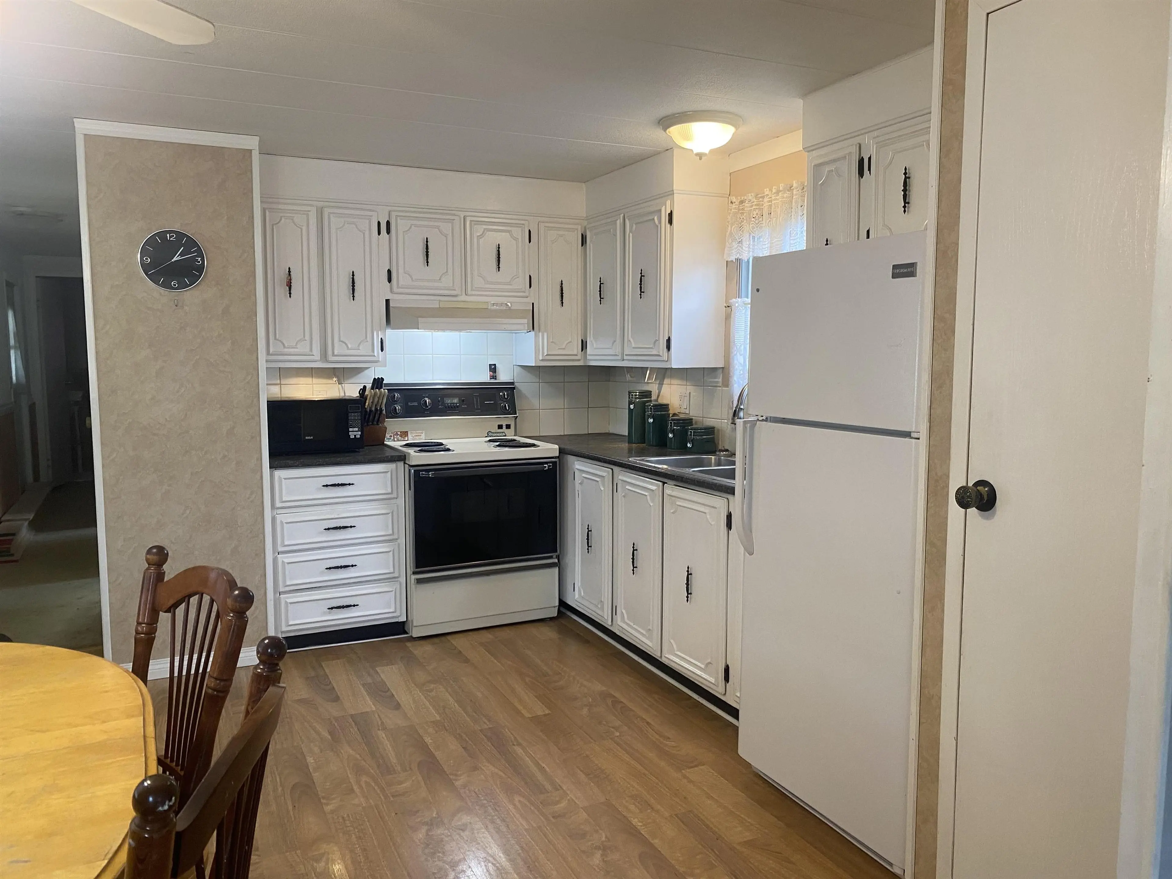 Property at #130 7790 KING GEORGE BOULEVARD, Surrey, BC