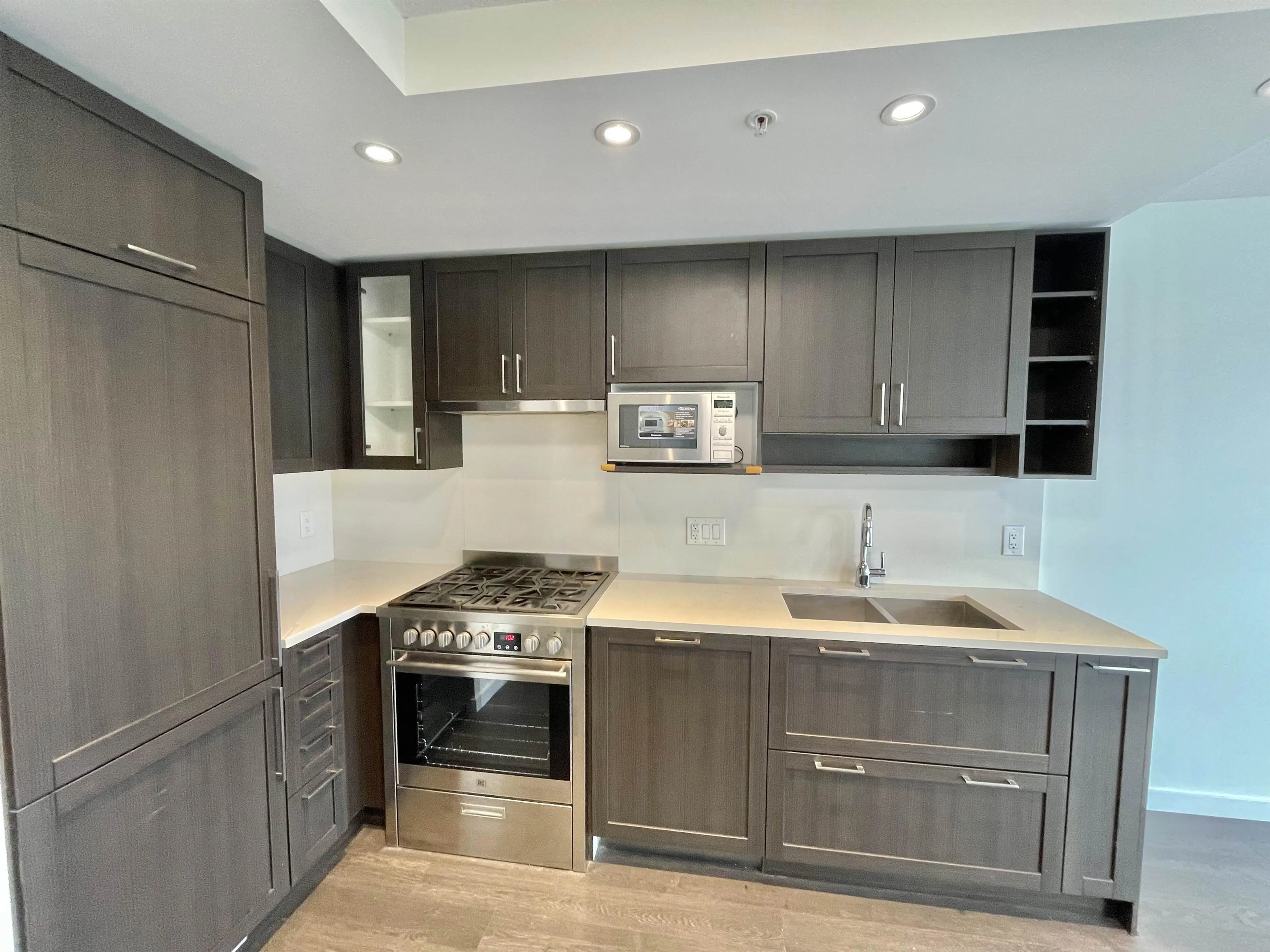 Property at #818 5665 BOUNDARY ROAD, Vancouver, BC