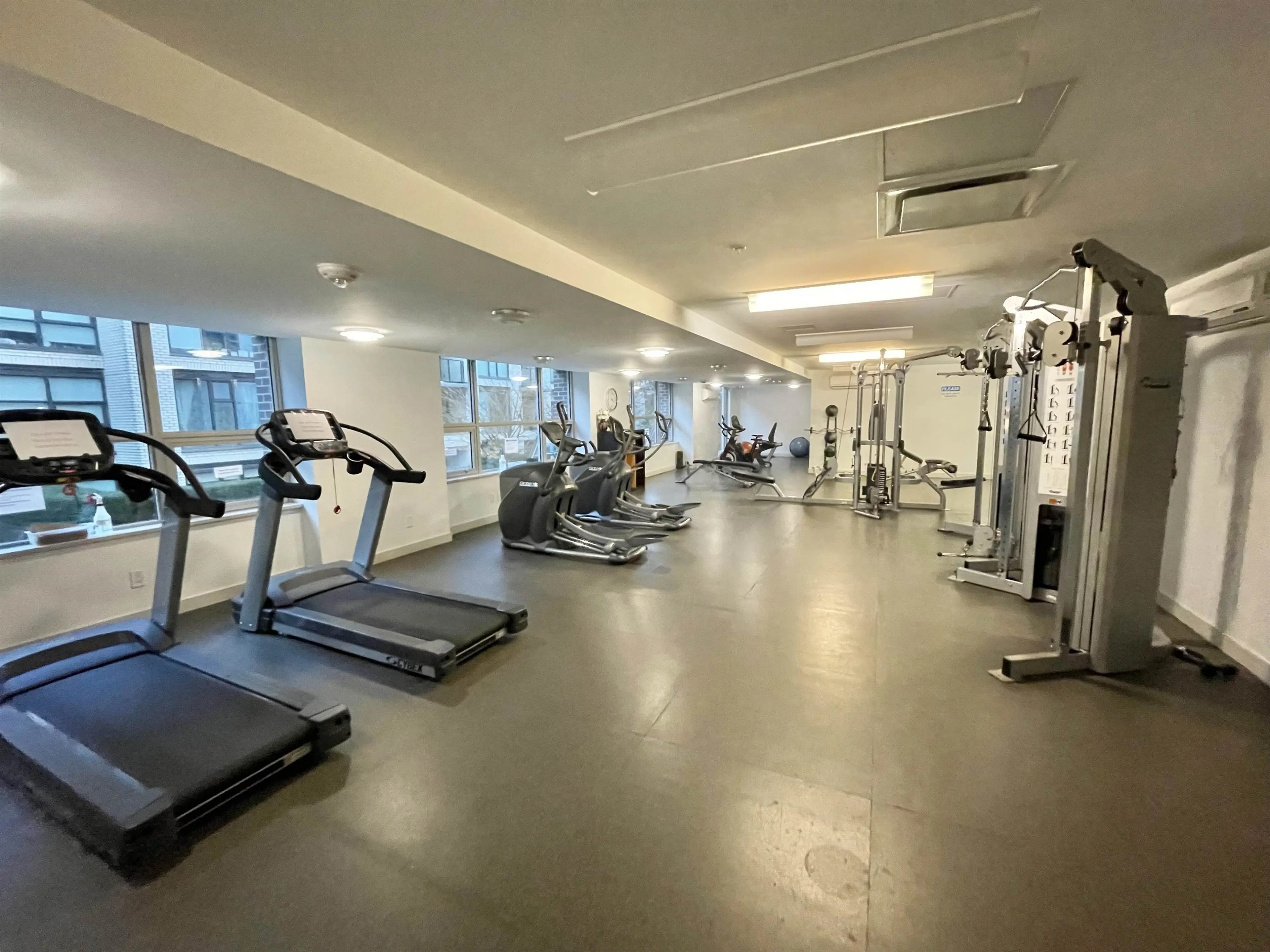 Property at #818 5665 BOUNDARY ROAD, Vancouver, BC