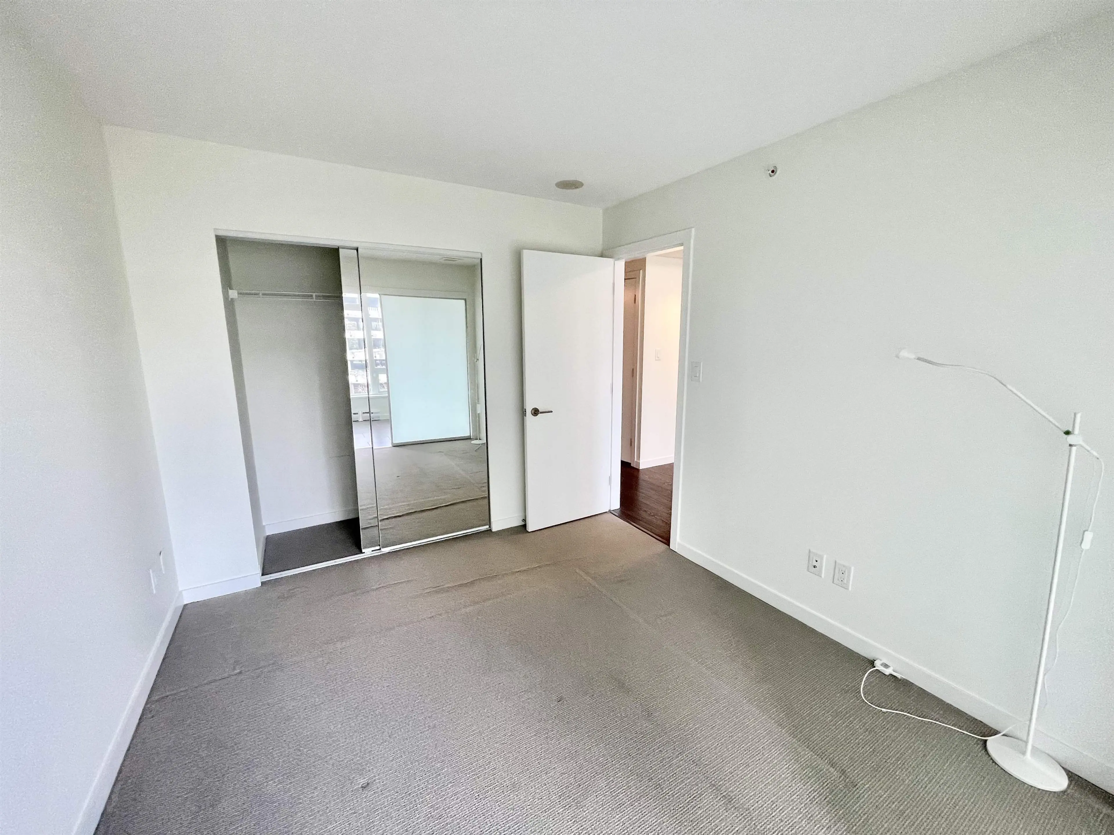 Property at #818 5665 BOUNDARY ROAD, Vancouver, BC