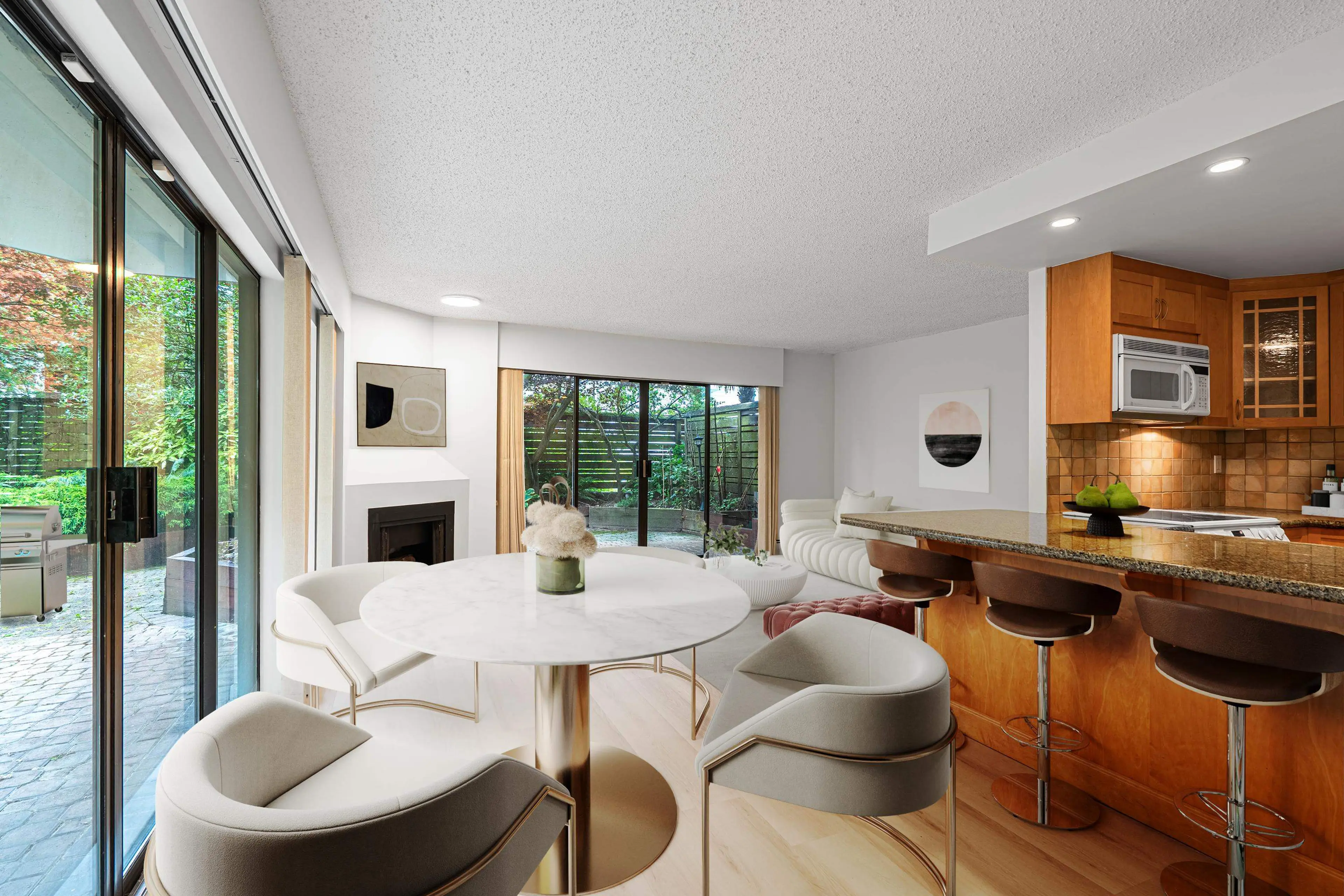 Property at #102 747 17TH STREET, West Vancouver, BC