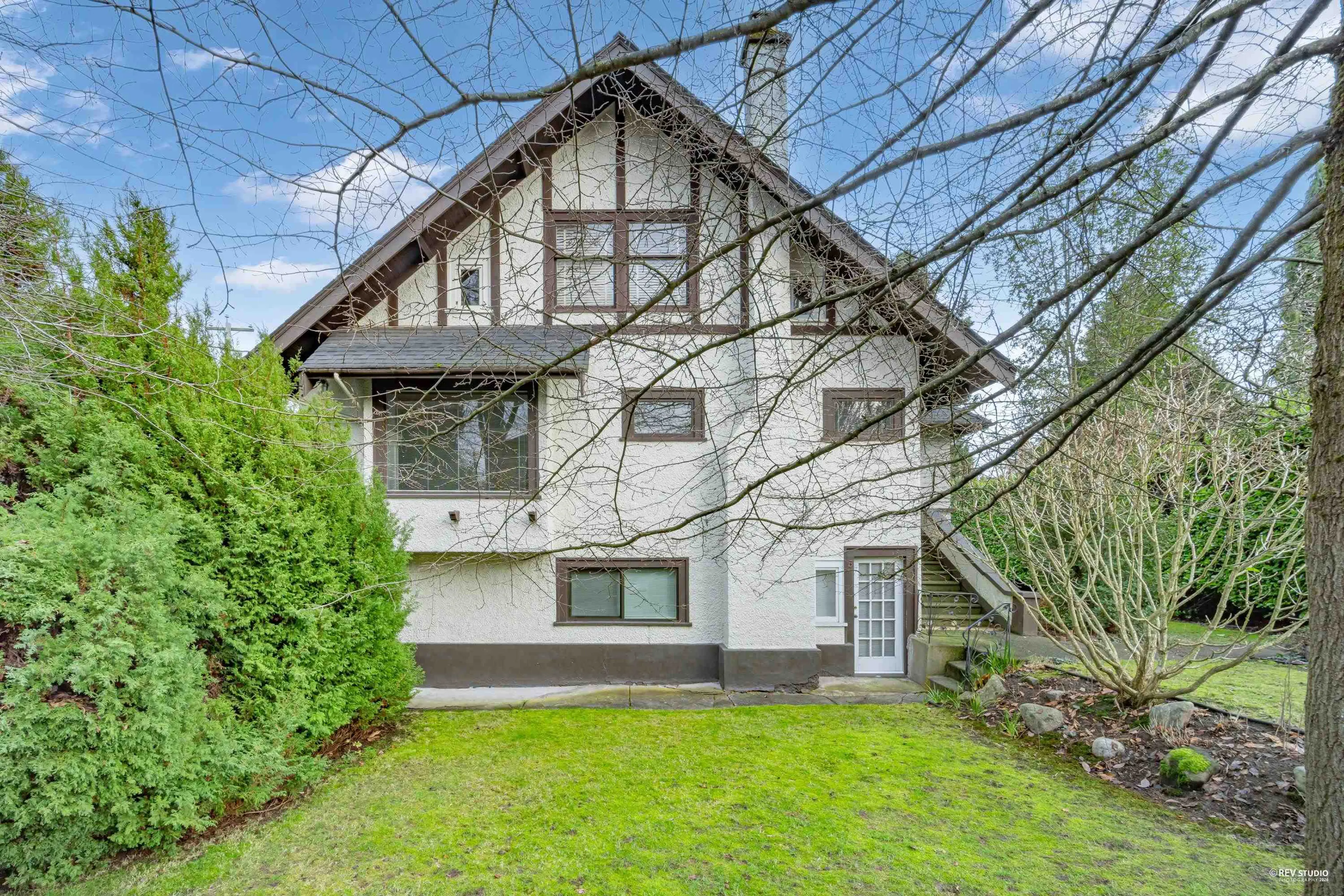 Property at 1131 W 16TH AVENUE, Vancouver, BC