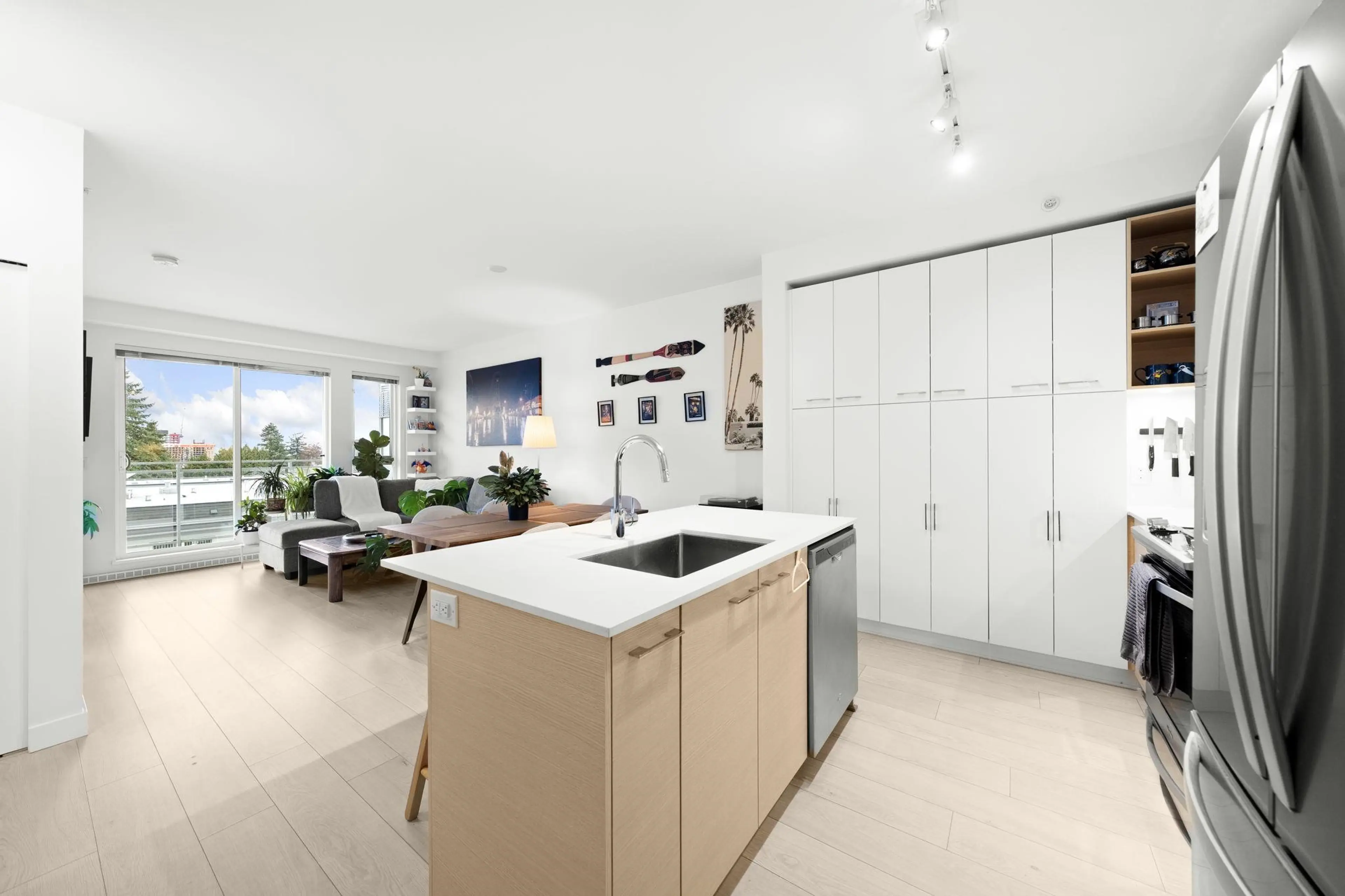 Property at #623 13963 105 BOULEVARD, Surrey, BC