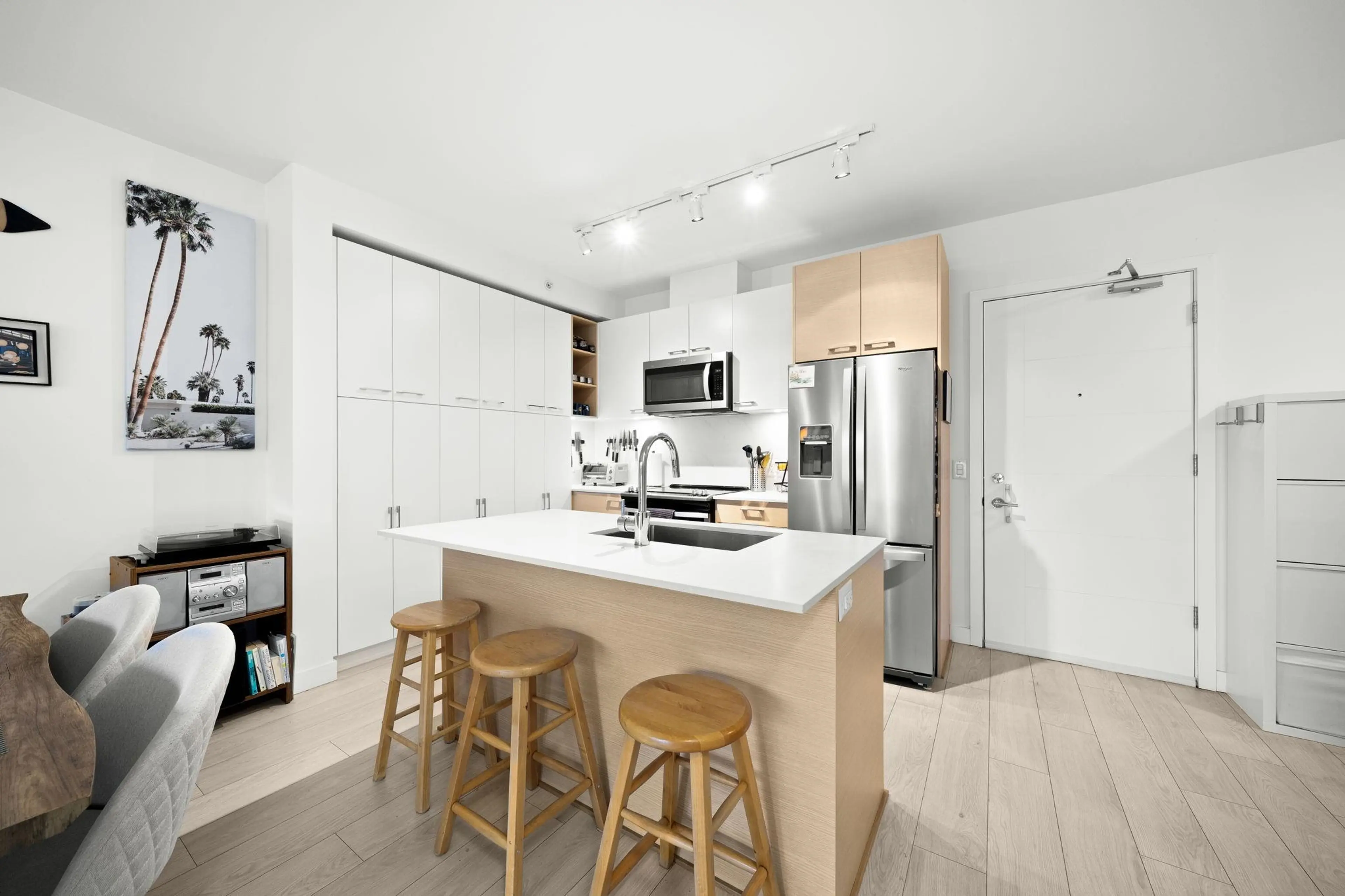 Property at #623 13963 105 BOULEVARD, Surrey, BC