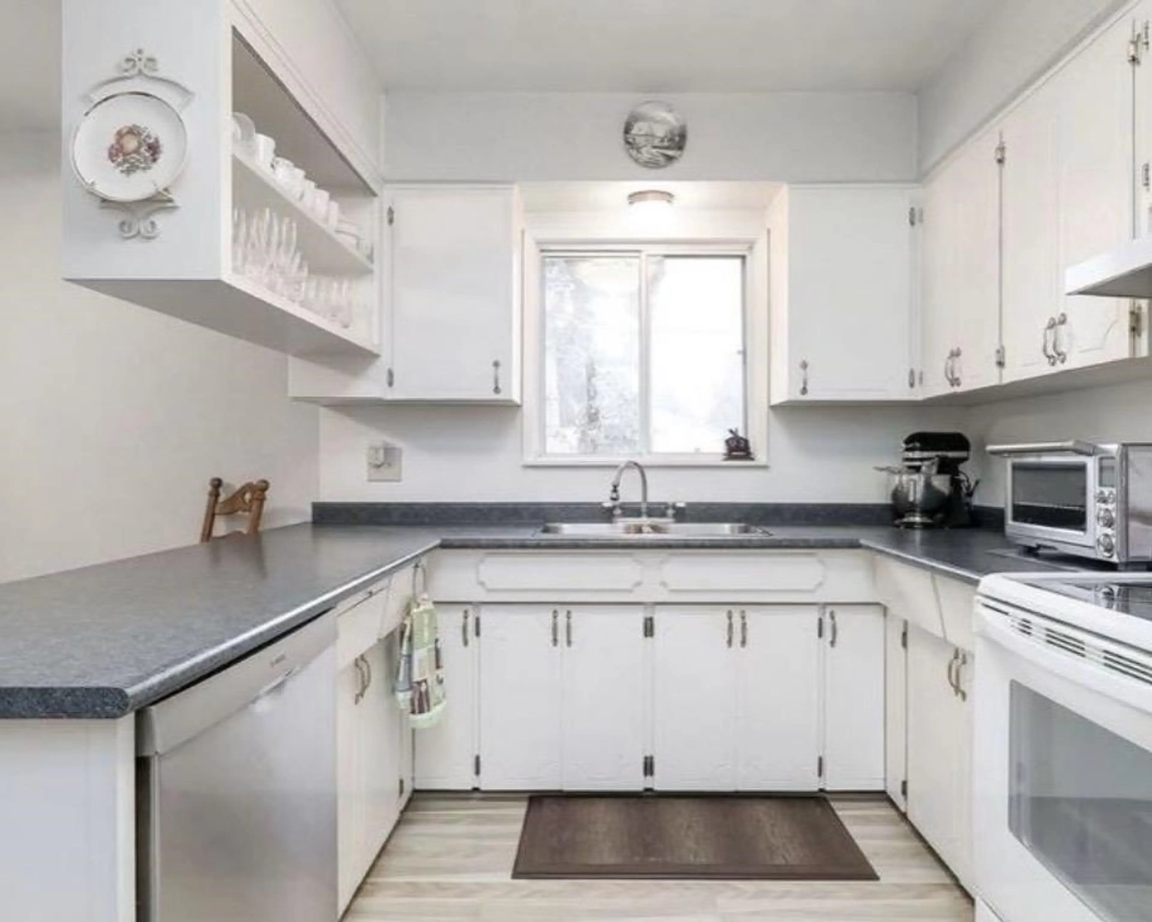 Property at 3062 WELLINGTON STREET, Port Coquitlam, BC