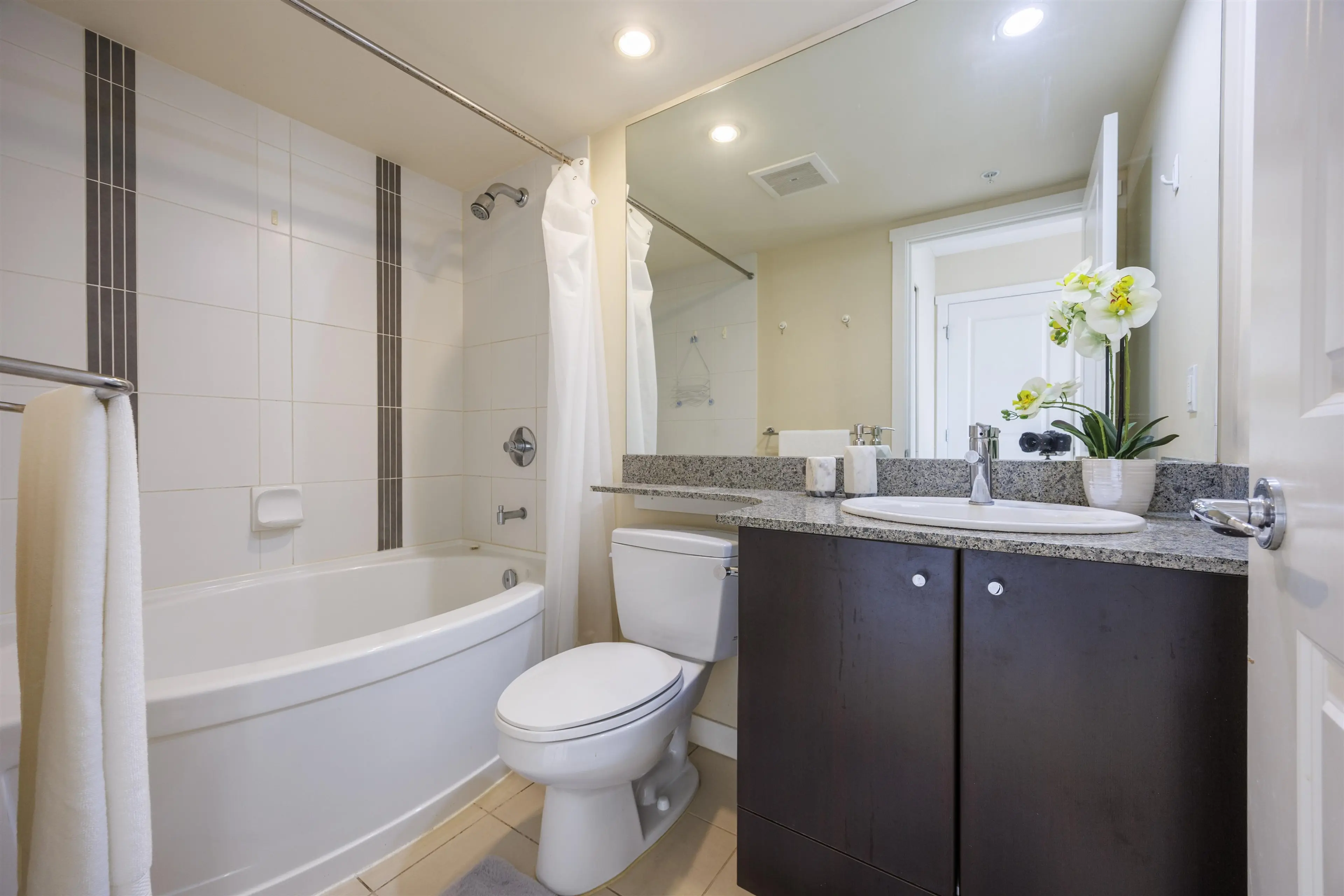 Property at #1701 5088 KWANTLEN STREET, Richmond, BC